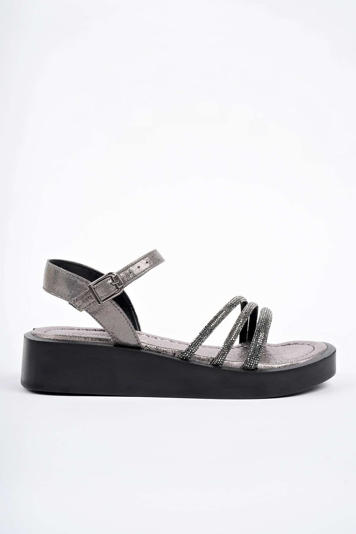 Kadın Garantili Taş Detaylı Günlük Hafif Eva Taban 4 cm Platform Sandalet Platin - Görsel 5