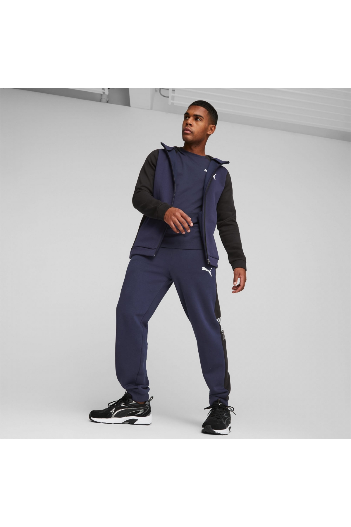 Milenio Tech Suede Kadın Siyah Spor Ayakkabı (393489-01) - Görsel 5