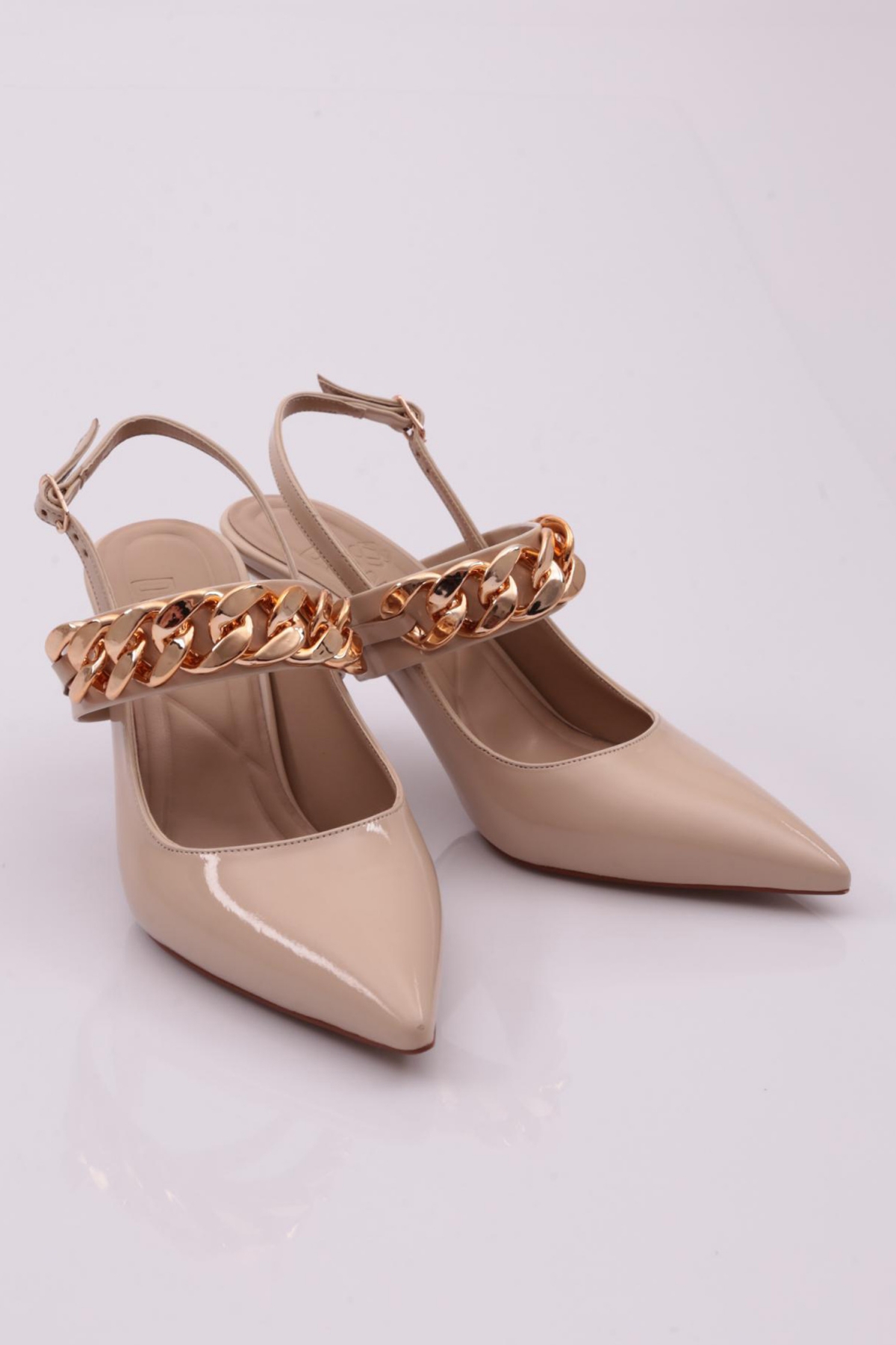 605 Kadin Aksesuarli Bantli Topuklu Ayakkabi - Görsel 3
