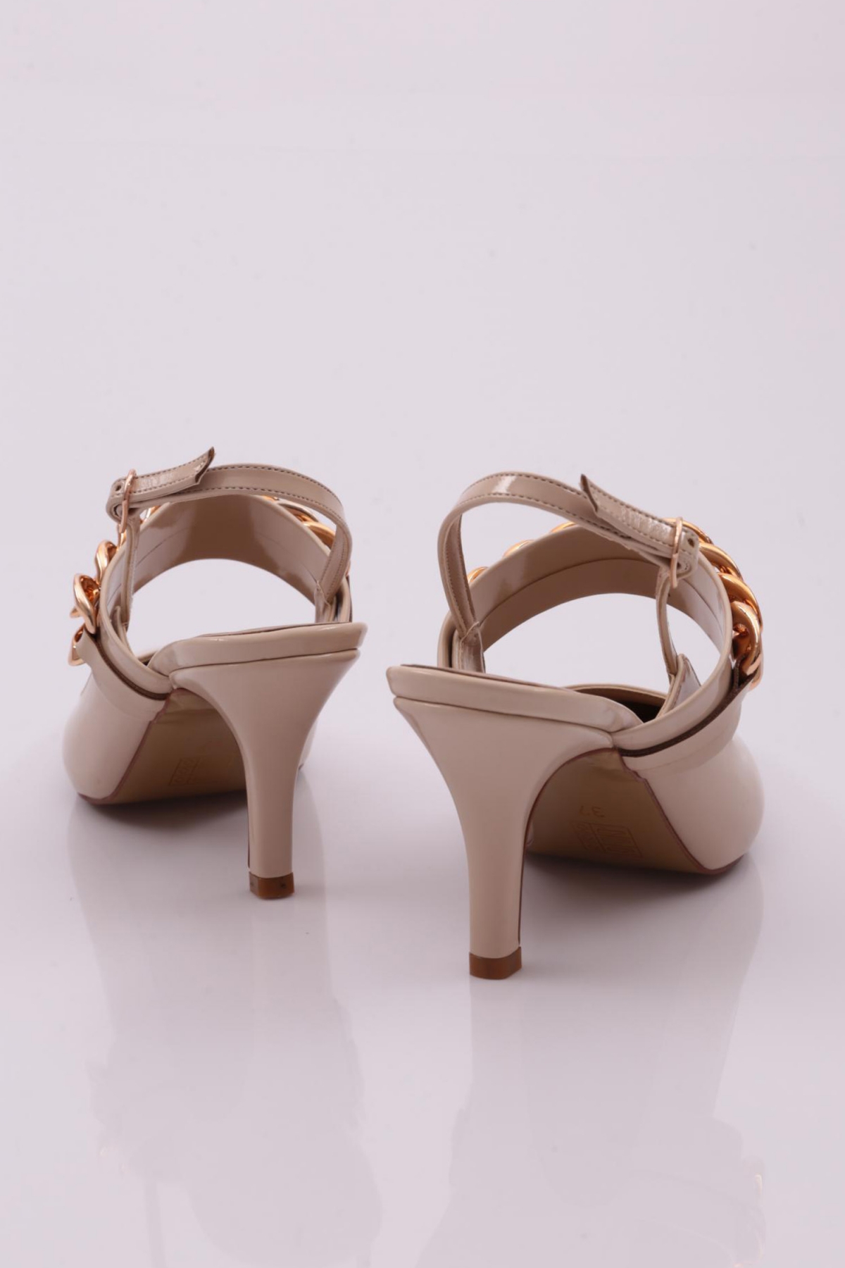 605 Kadin Aksesuarli Bantli Topuklu Ayakkabi - Görsel 4