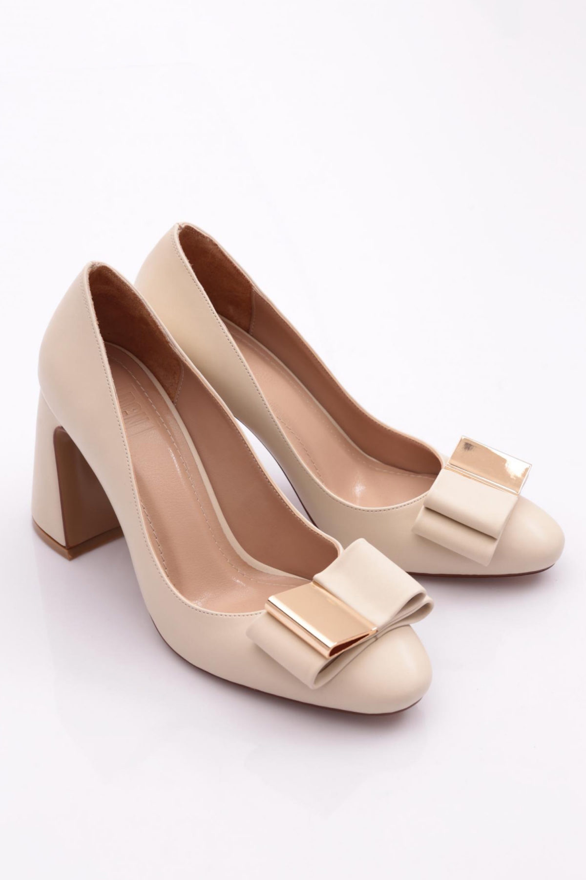 8074 Kadin Topuklu Ayakkabi - Görsel 3