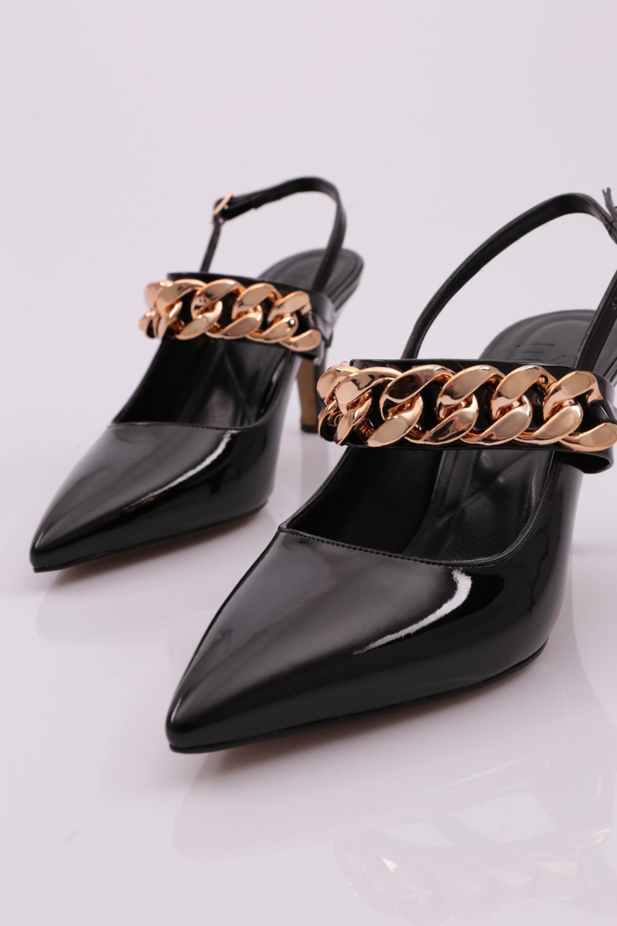 605 Kadin Aksesuarli Bantli Topuklu Ayakkabi - Görsel 5