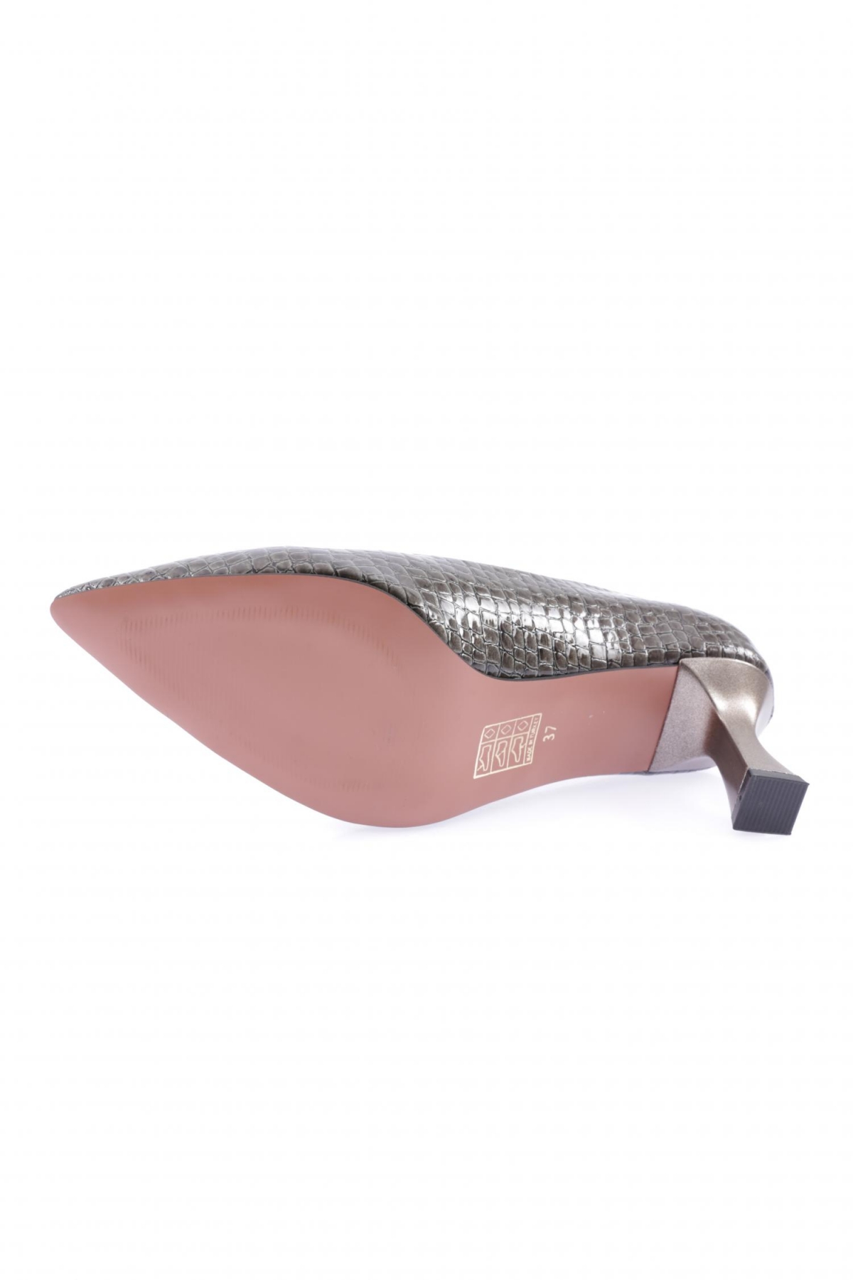 320 Sivri Burun Parmak Dekolteli Uzun Topuklu Ayakkabi - Görsel 6