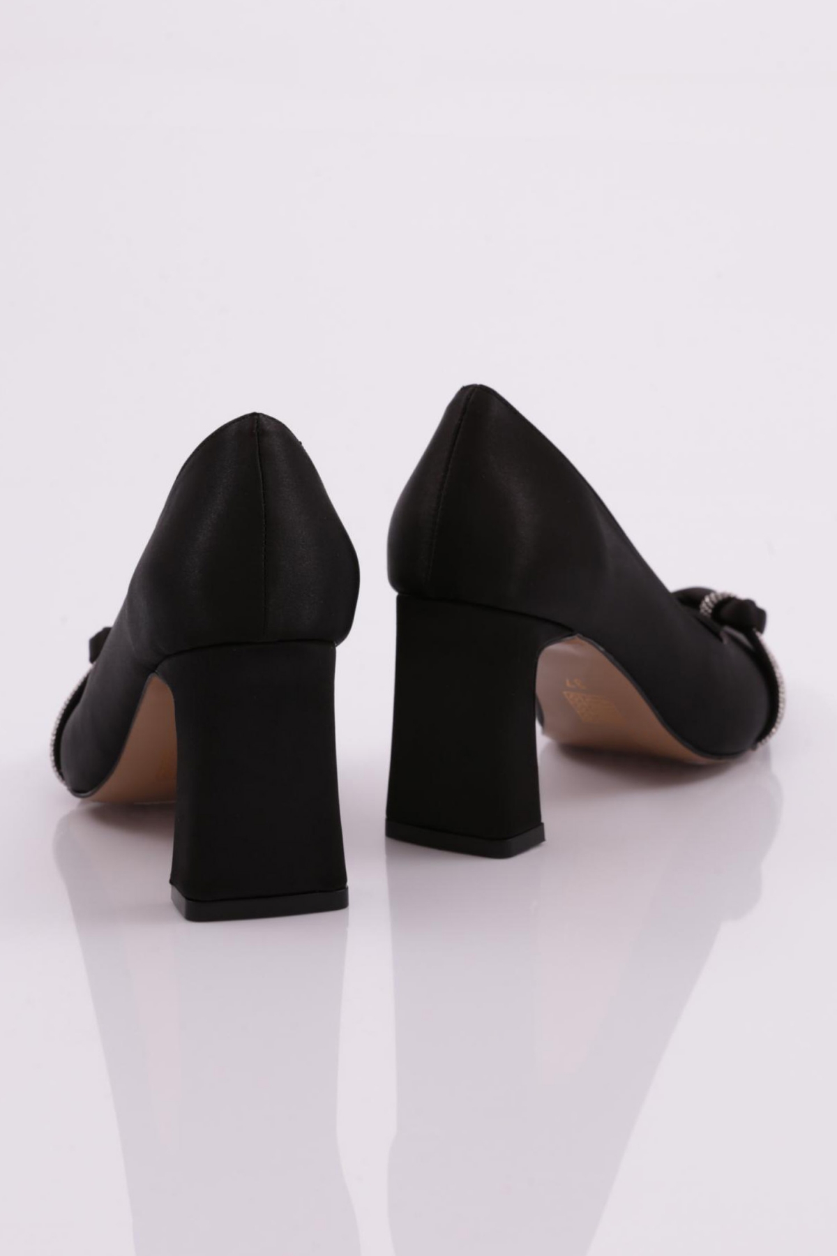 34005 Kadin Topuklu Ayakkabi - Görsel 4