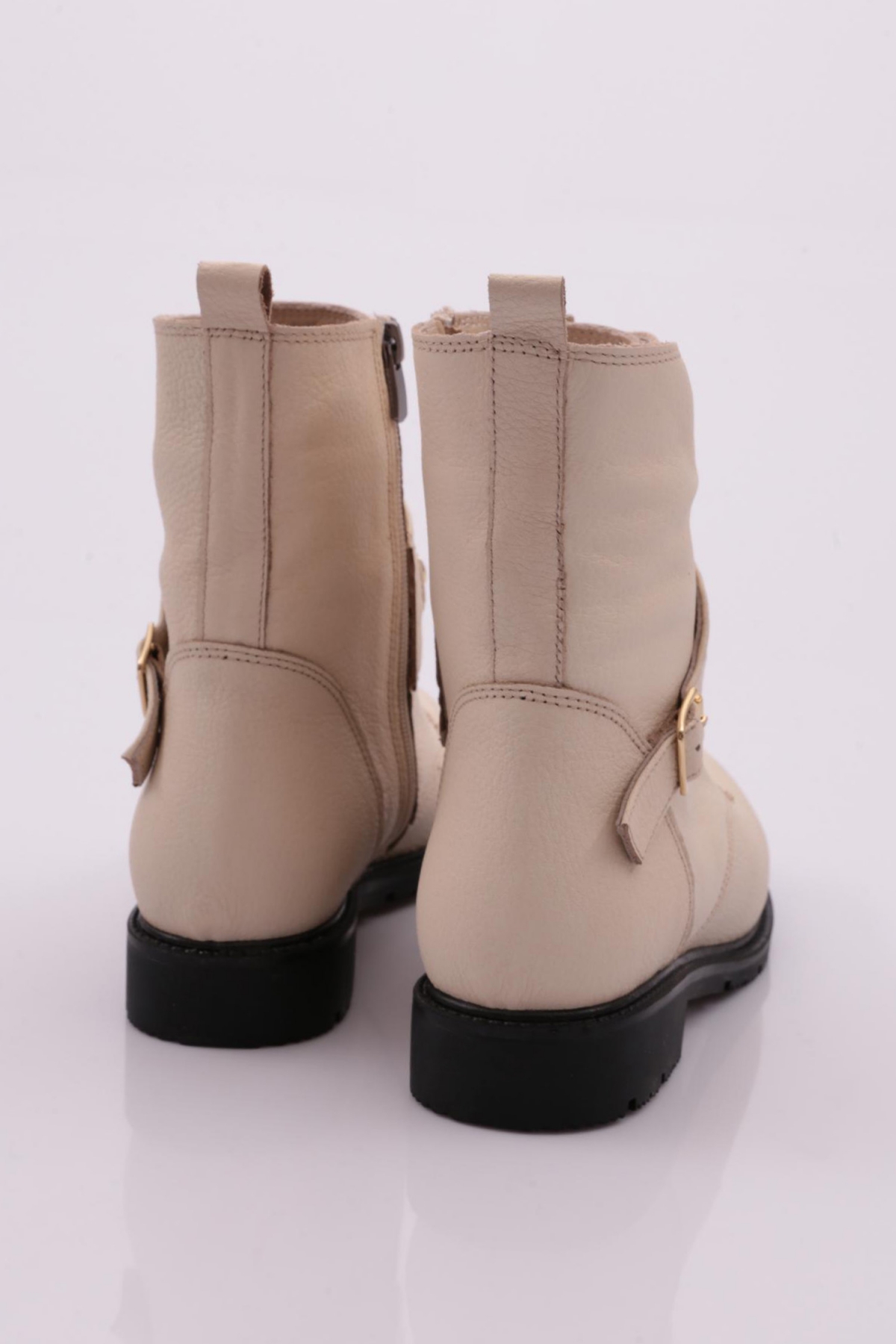 0722-22K Kadin Bağcikli Kristal Taş Tokali Postal Bot - Görsel 4