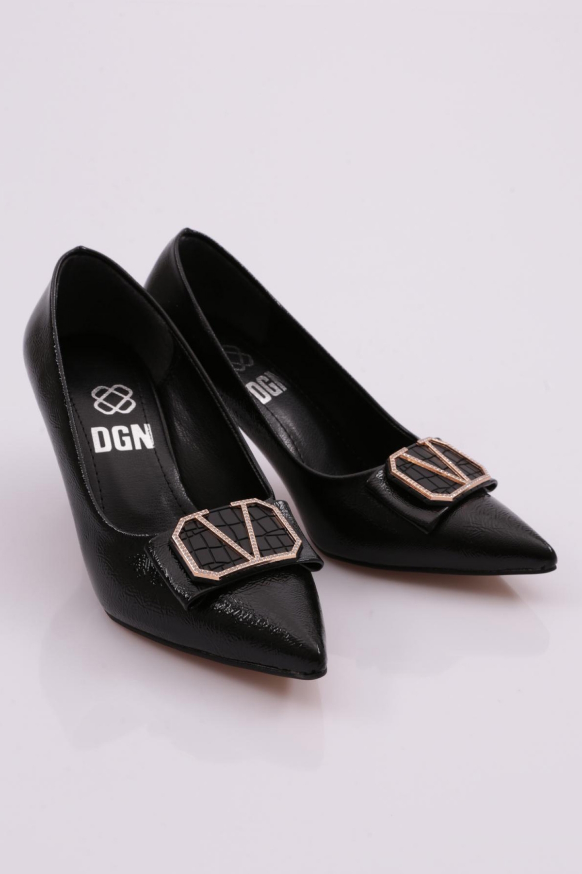 826 Kadin Topuklu Ayakkabi - Görsel 3