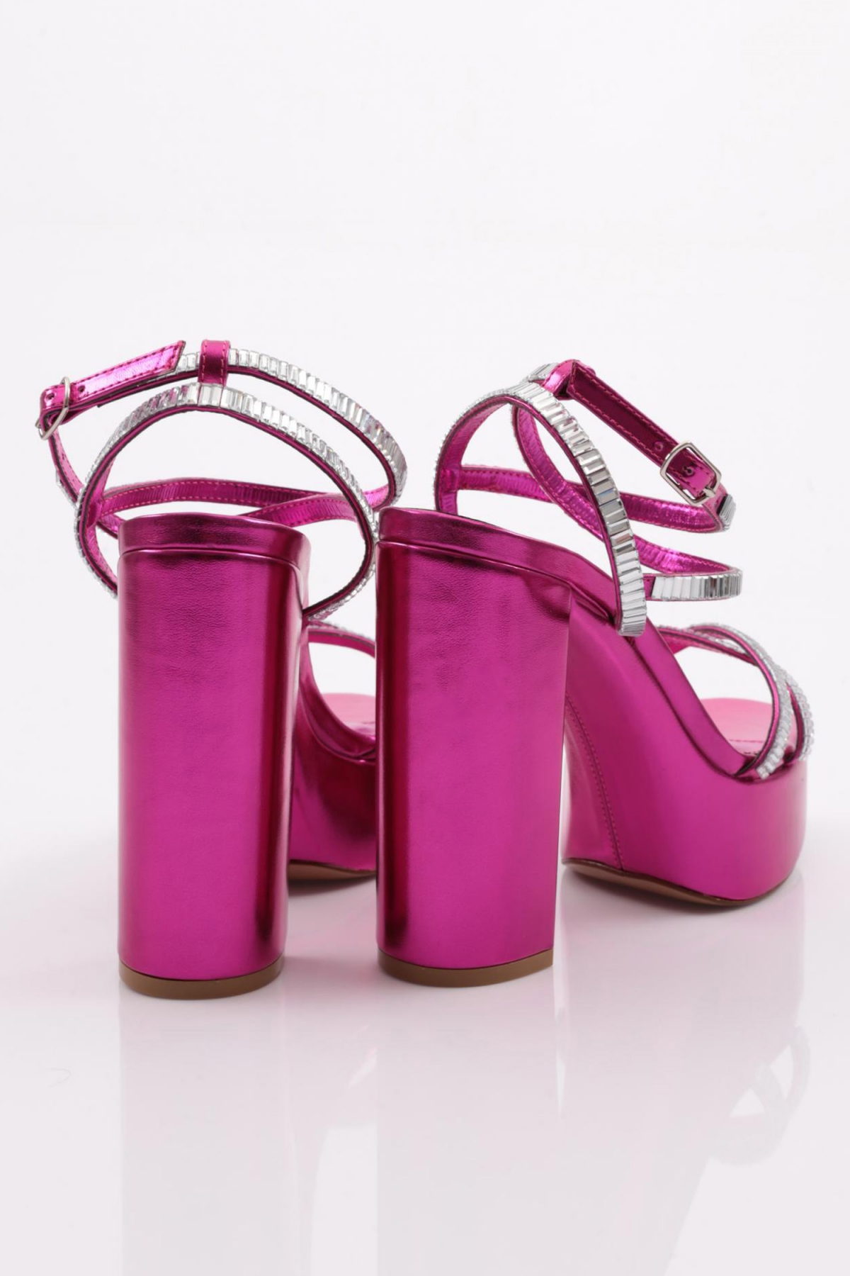 27 Kadin Taş Şeritli Topuklu Ayakkabi - Görsel 4