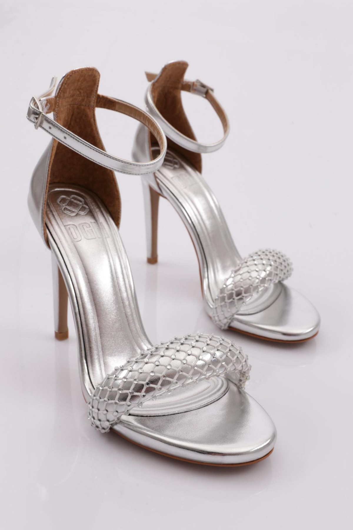 2040 Kadin File Detayli Taş İşli Topuklu Ayakkabi - Görsel 5