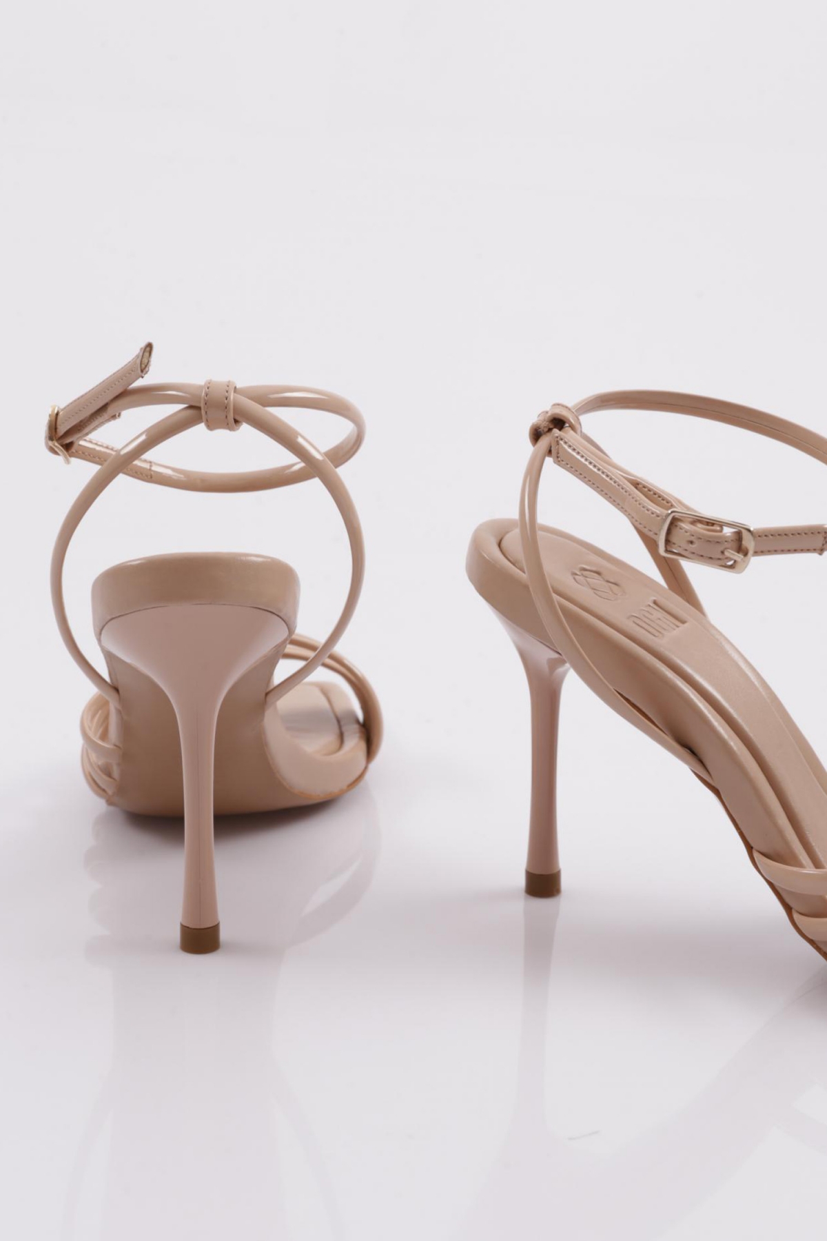 1158 Kadin İnce Topuk 5 Şerit Topuklu Ayakkabi - Görsel 4