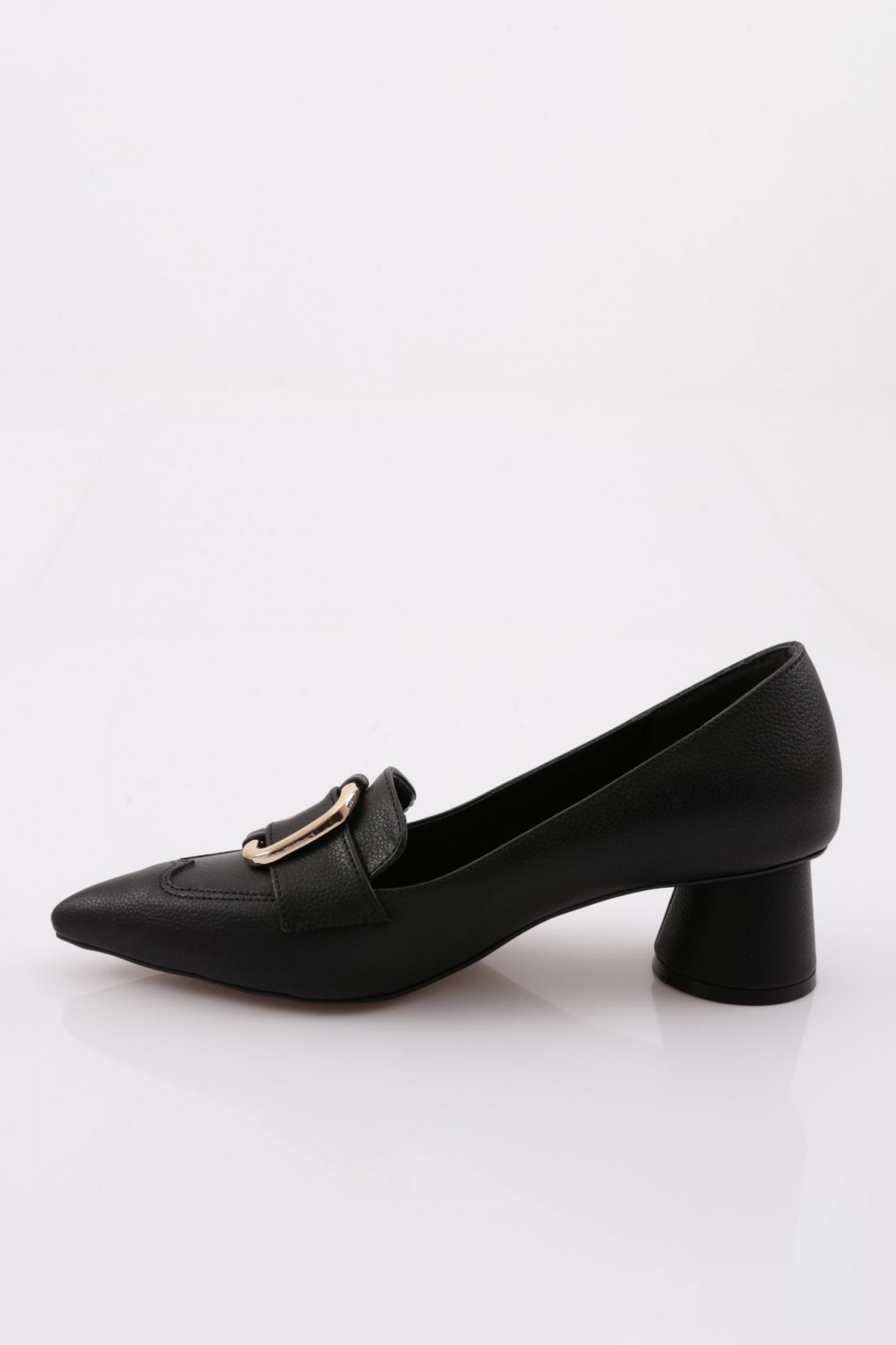 4310 Kadin Metal Aksesuarli Sivri Burun Kalin Kisa Topuklu Ayakkabi - Görsel 4