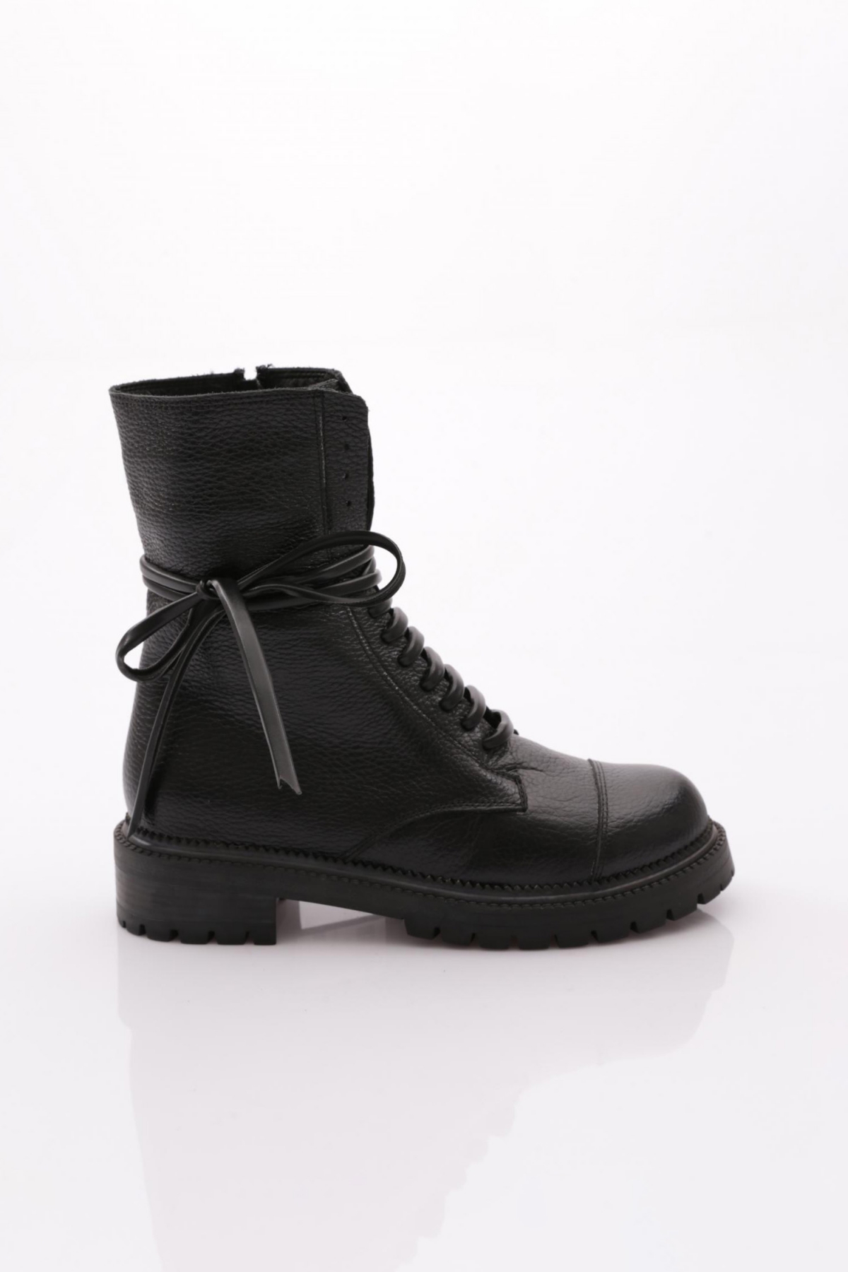 0222-22K Kadin Bağcikli Postal Bot - Görsel 2