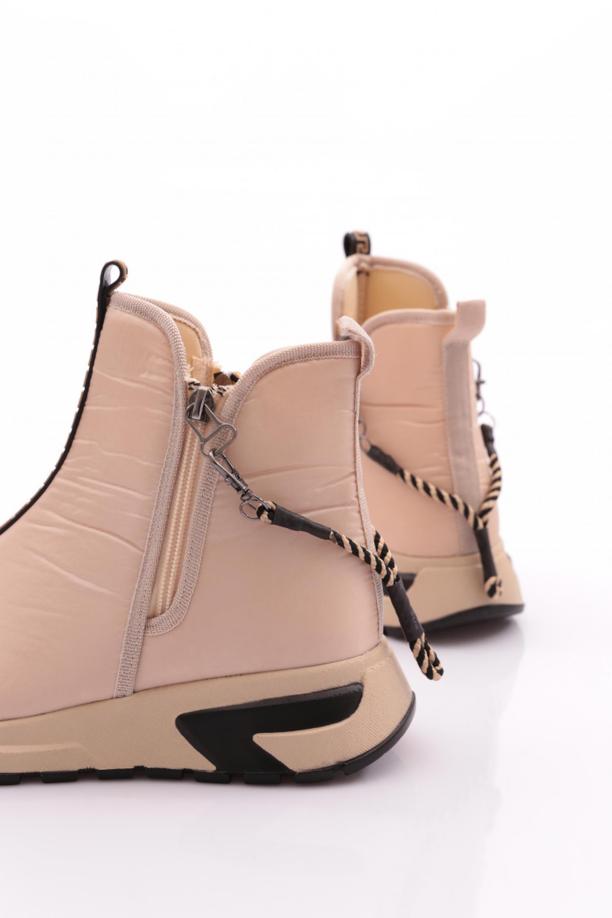 685-22K Kadin Kalin Taban Fermuar Detayli Bot - Görsel 5