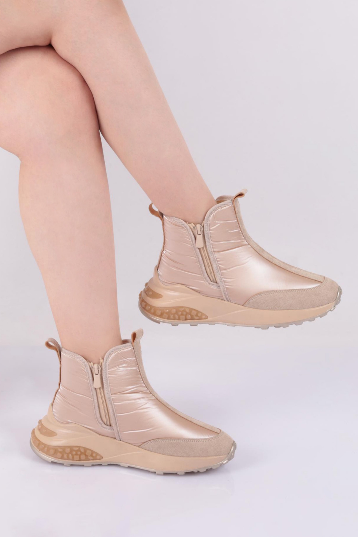 029 Kadin Bot - Görsel 2