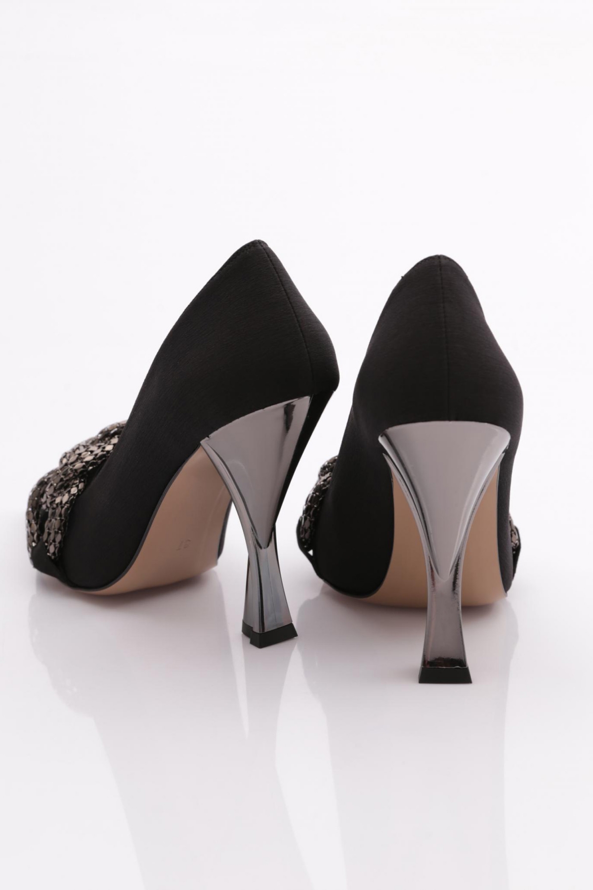 165 Kadin Büyük Tokali Topuklu Ayakkabi - Görsel 4