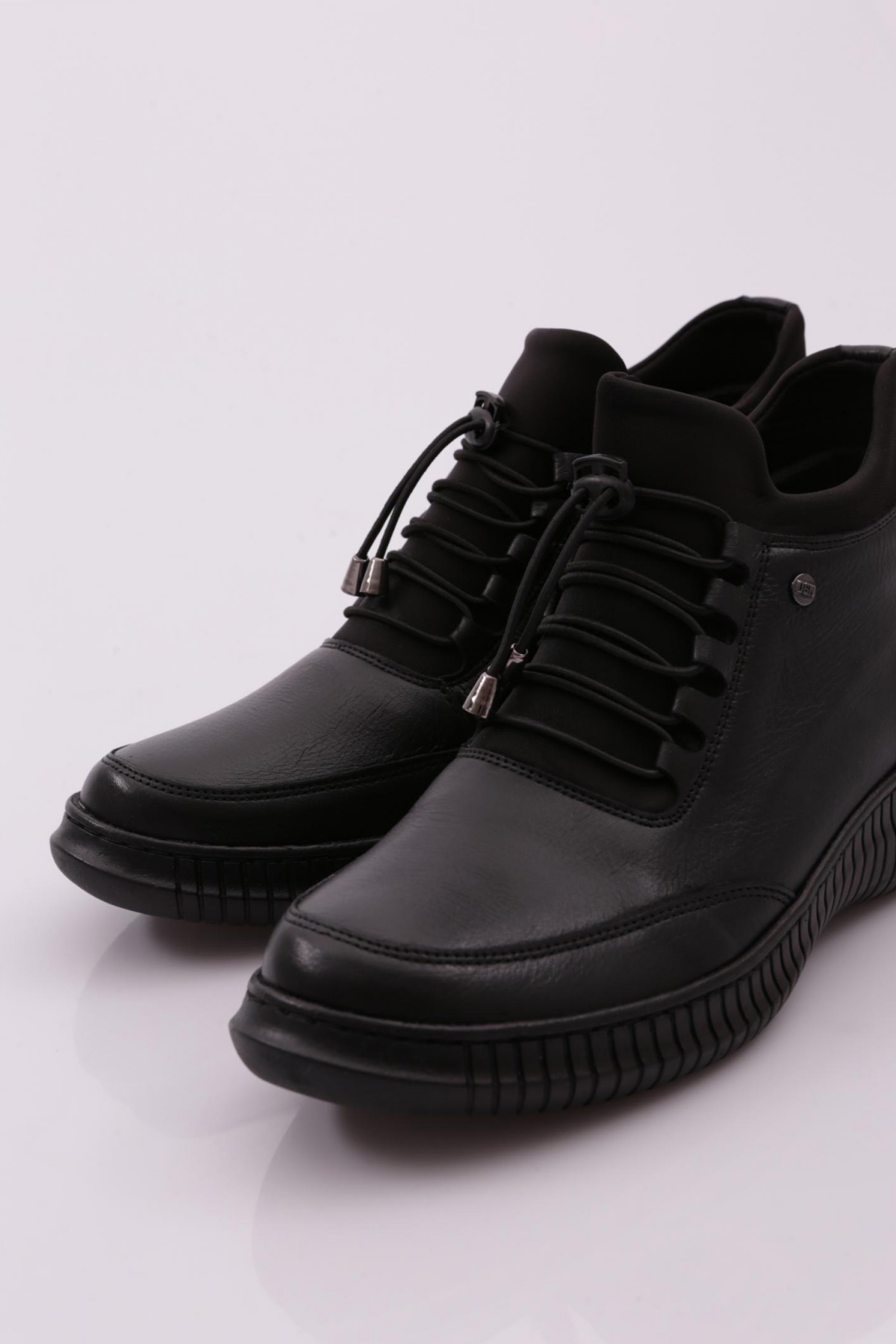 435 LASTİK BAĞCIKLI FERMUARLI KADIN BOT - Görsel 5