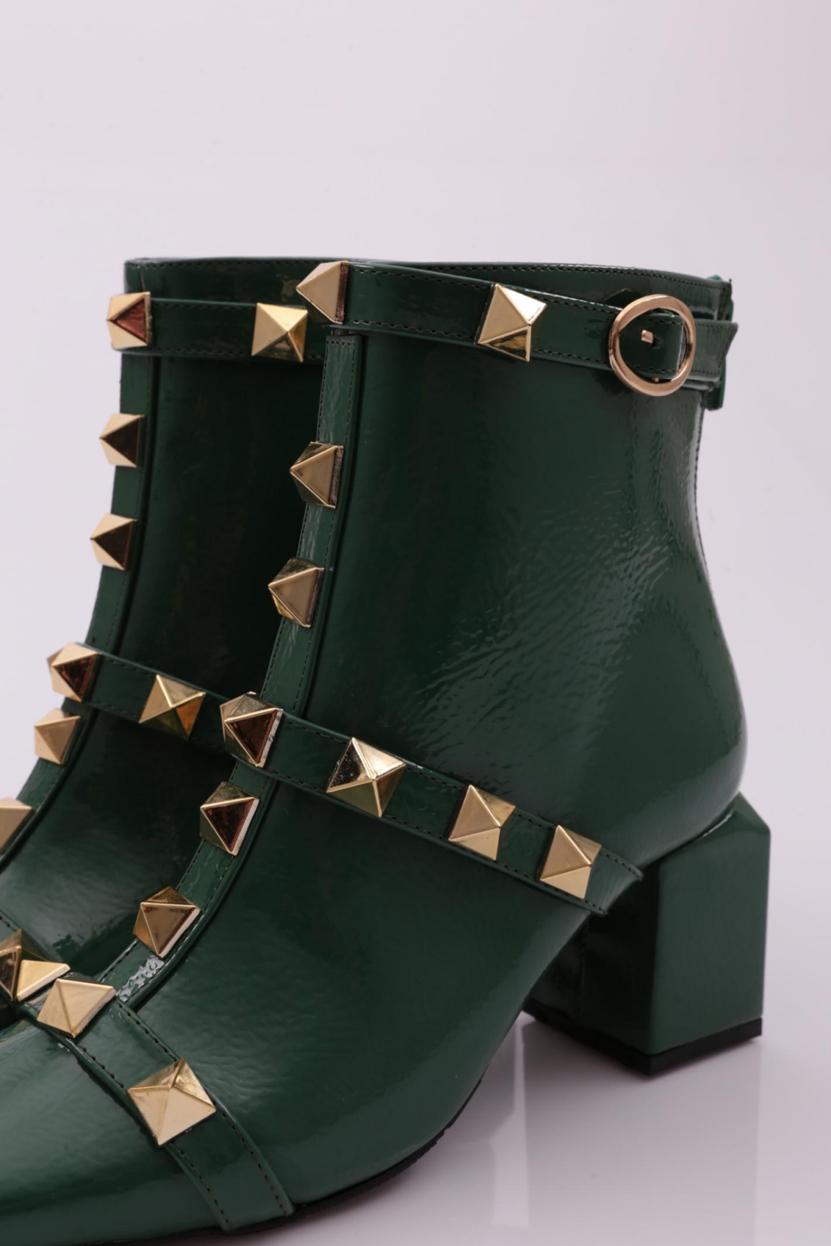 K200-22K Kadin Troklu Çerçeve Topouklu Bot - Görsel 5