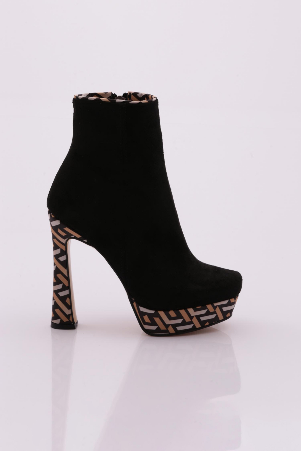 1300-22K Kadin Yüksek Platform Fermuarli Kadeh Topuklu Bot - Görsel 2