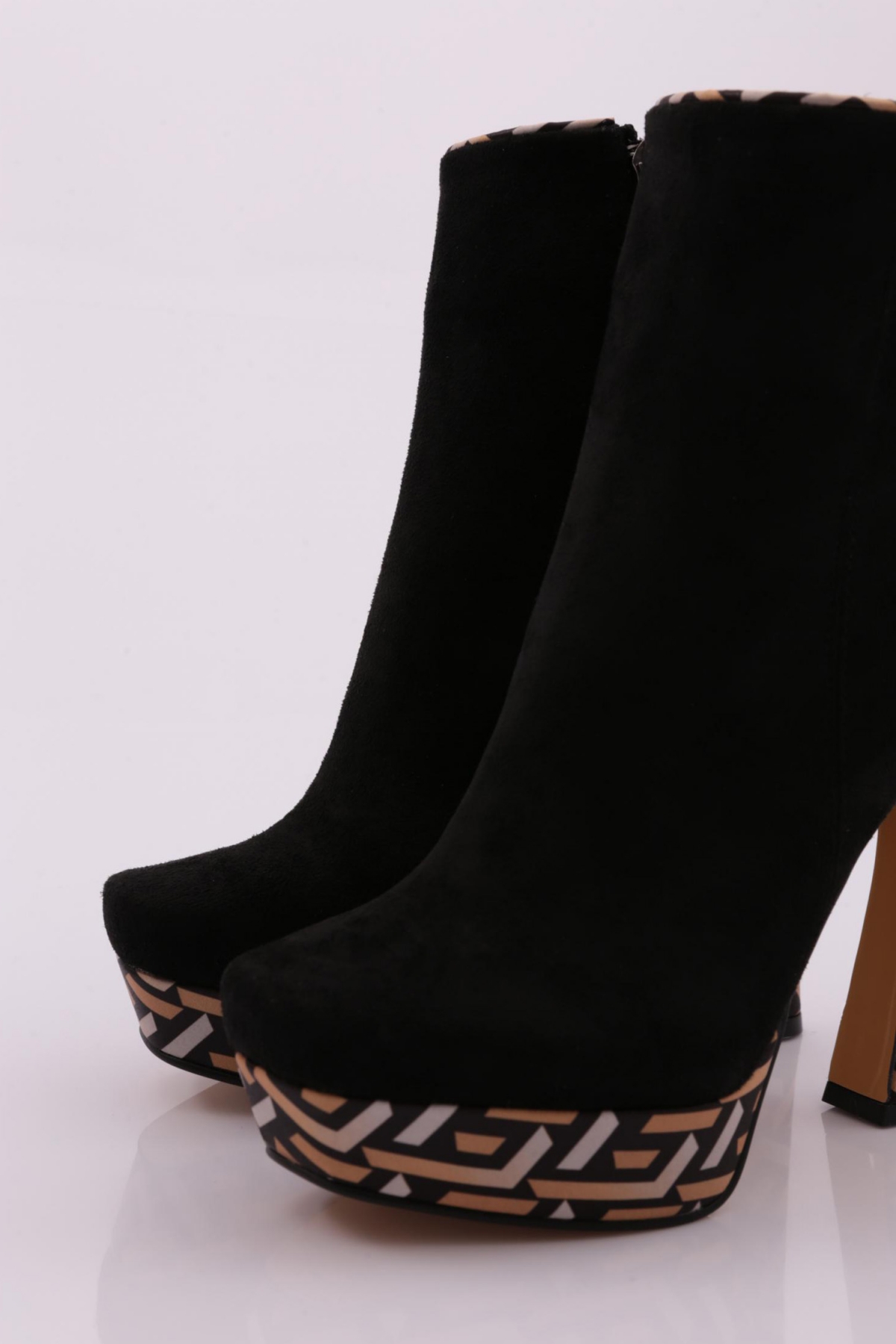 1300-22K Kadin Yüksek Platform Fermuarli Kadeh Topuklu Bot - Görsel 5