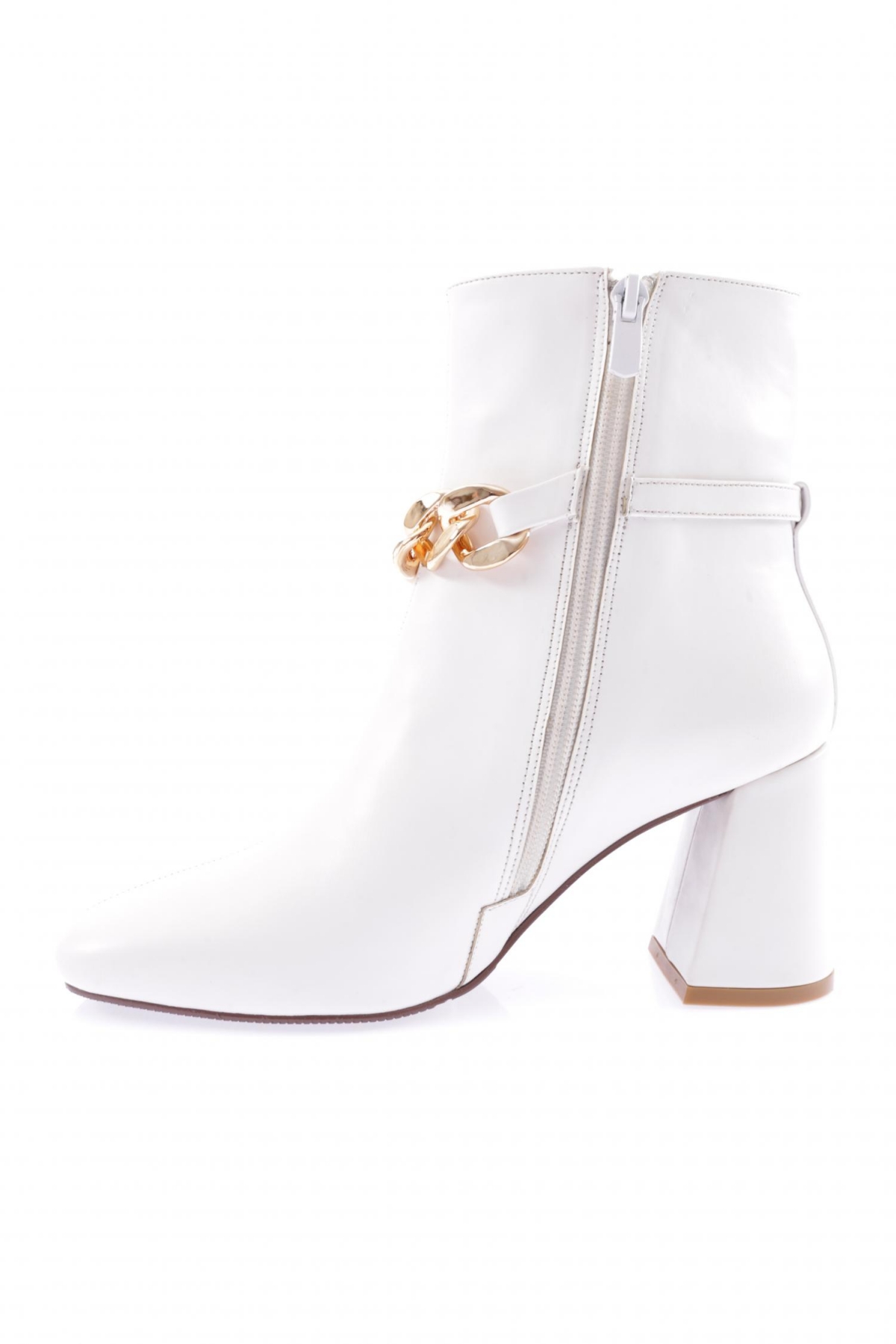 Dgn Dgn Beyaz K405-22K Kadin Zincir Aksesuarli Topuklu Bot Flo'da! Beyaz - 4. görsel