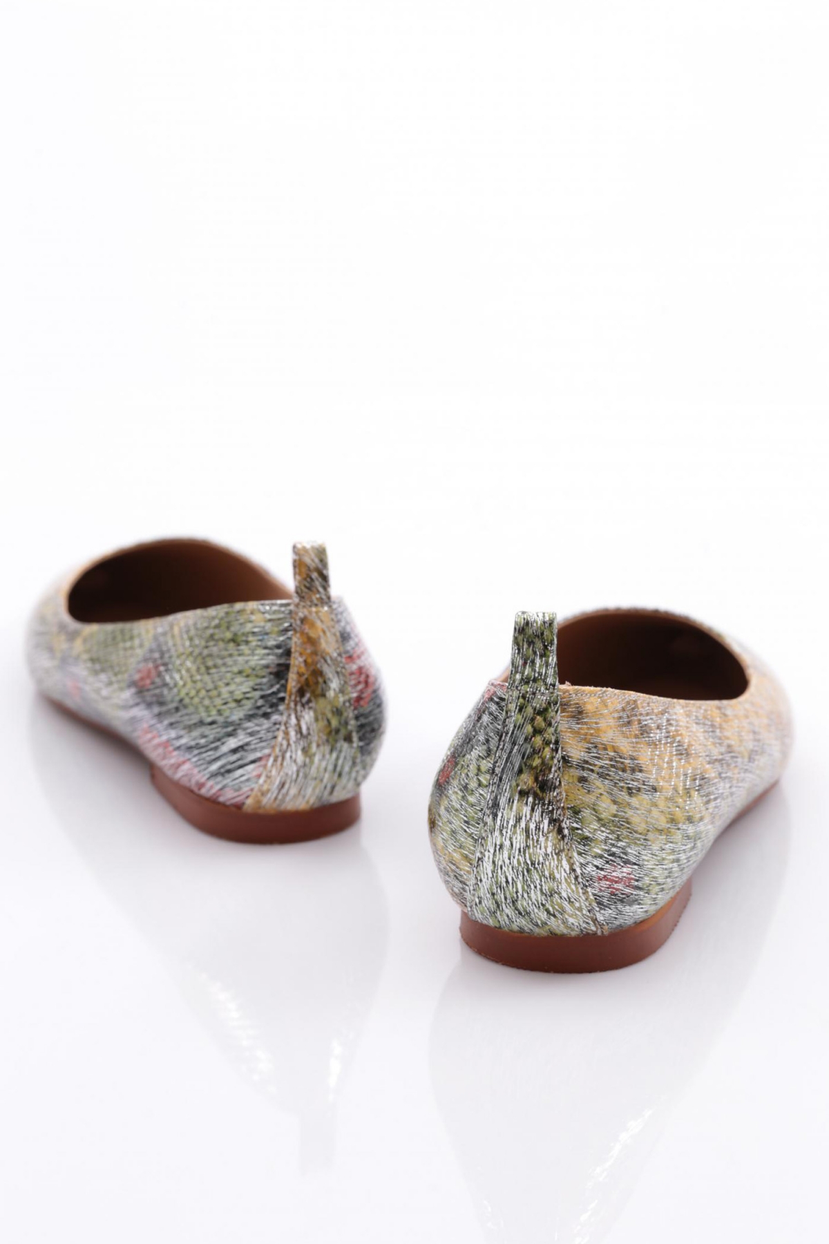 166 Kadin Sivri Burun Babet - Görsel 4