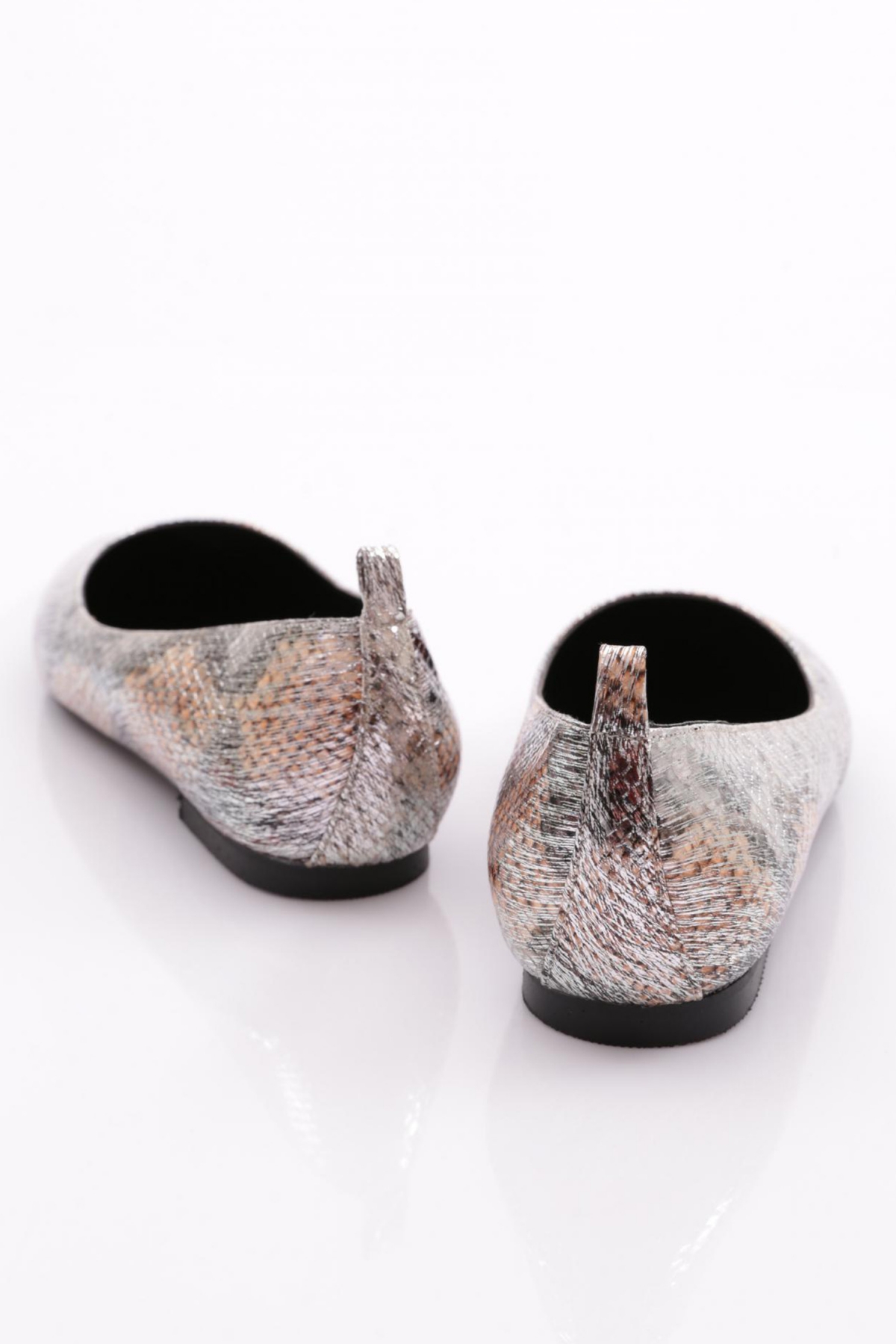 166 Kadin Sivri Burun Babet - Görsel 4