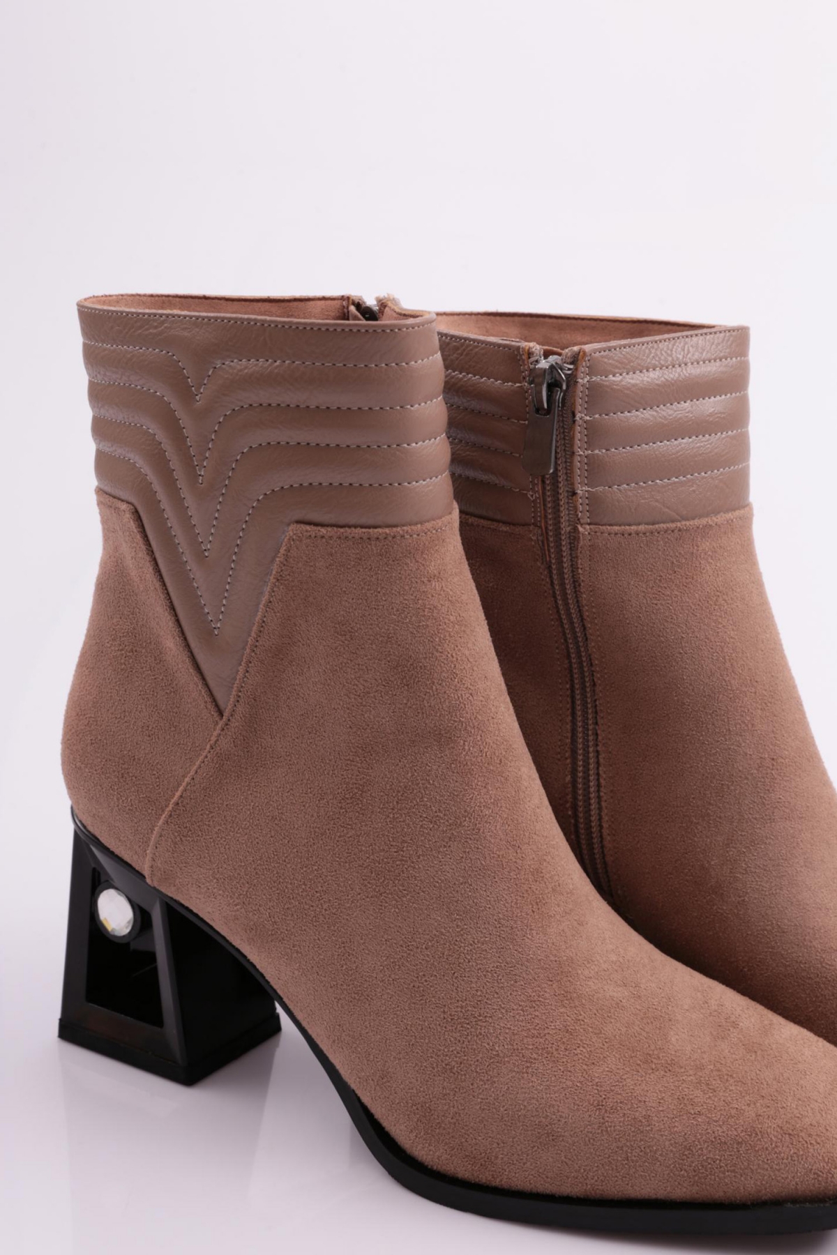 865-22K Kadin Biye Detayli Kristal Taş Topuklu Bot - Görsel 5