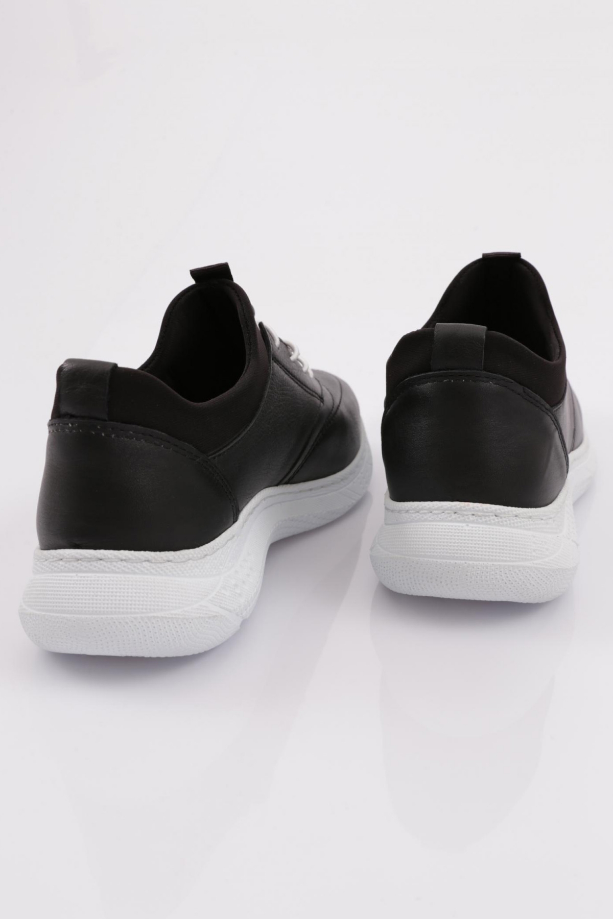 8001 Kadin Lastik Bağcikli Comfort Ayakkabi - Görsel 4