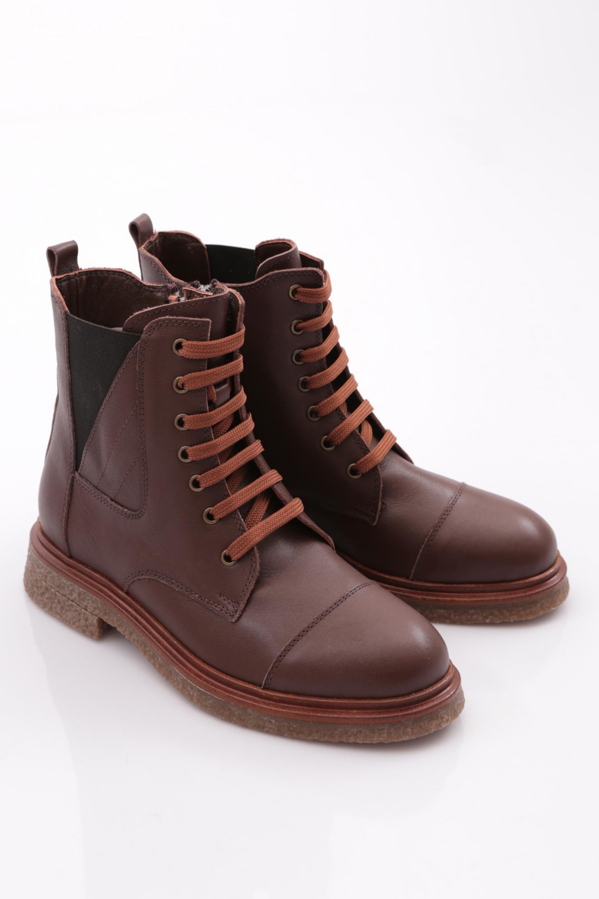 057007 Kadin Yani Lastikli Bağcikli Bot - Görsel 3