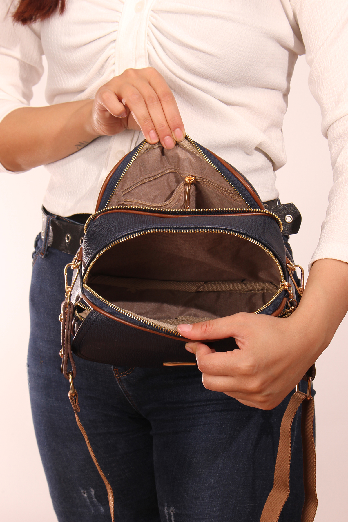 https://floimages.mncdn.com/media/catalog/product/23-11/24/201087275-5-1700822276.jpg