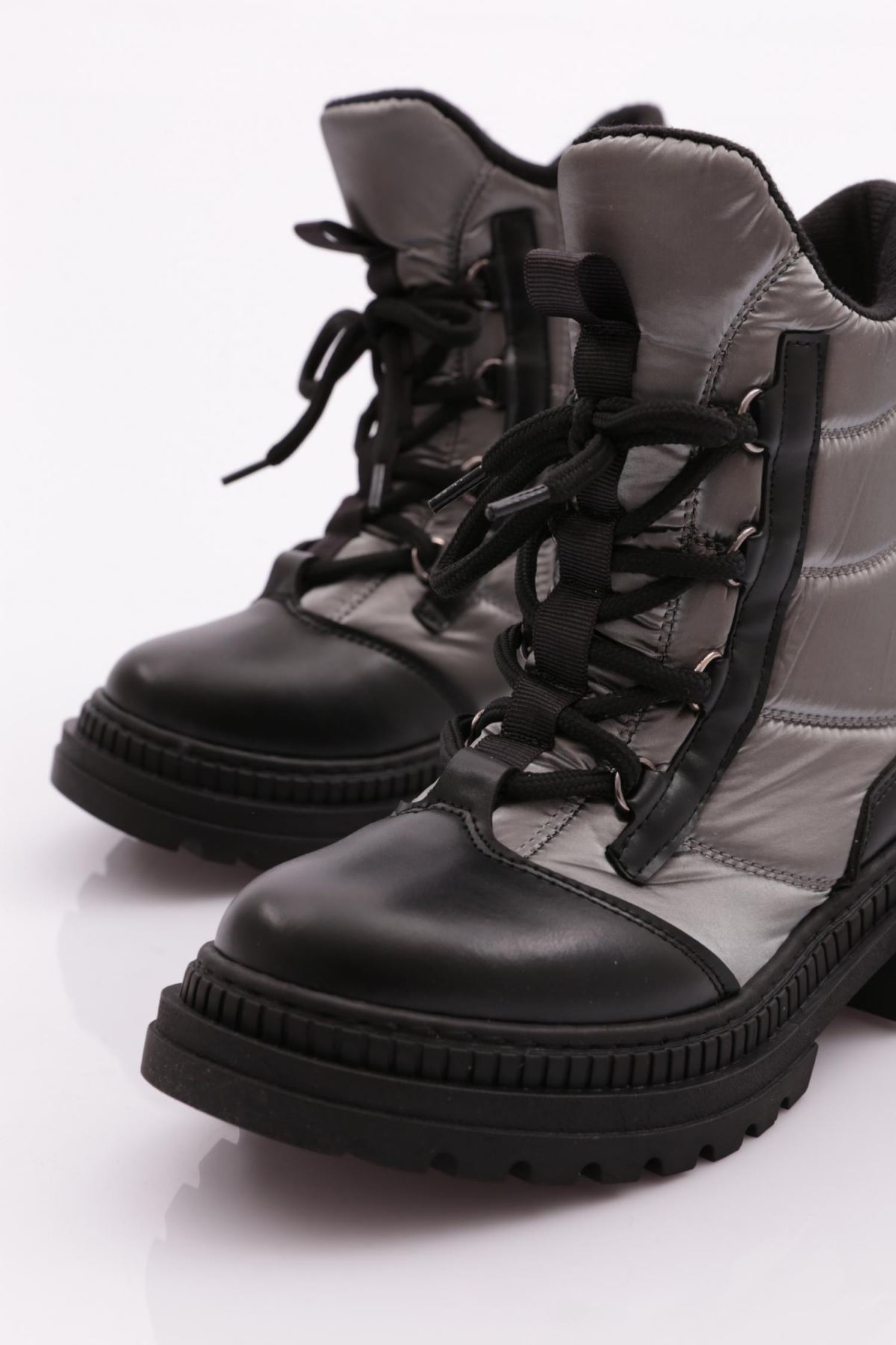 K100 Kadin Bağcikli Bot - Görsel 5