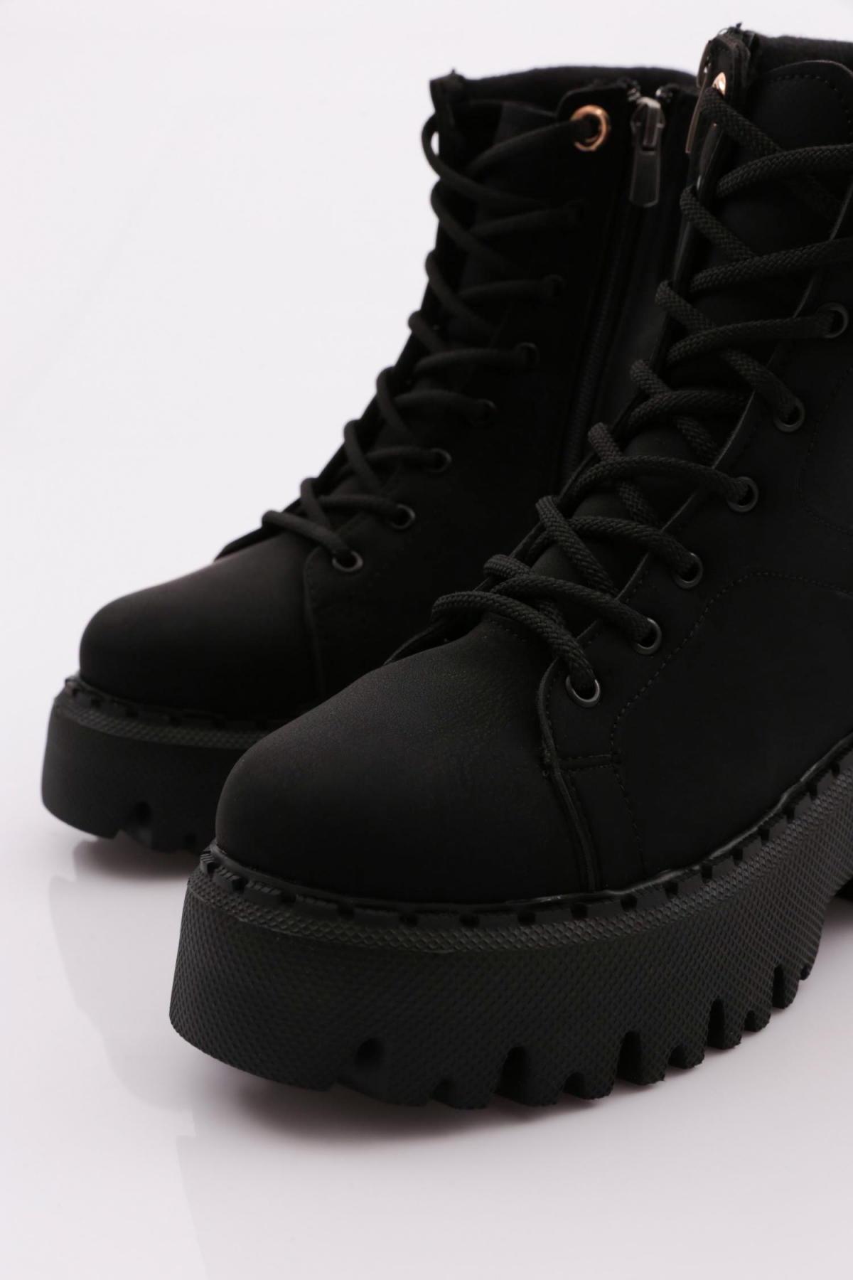 Btuk01 Kadin Kalin Taban Bağcikli Bot - Görsel 5