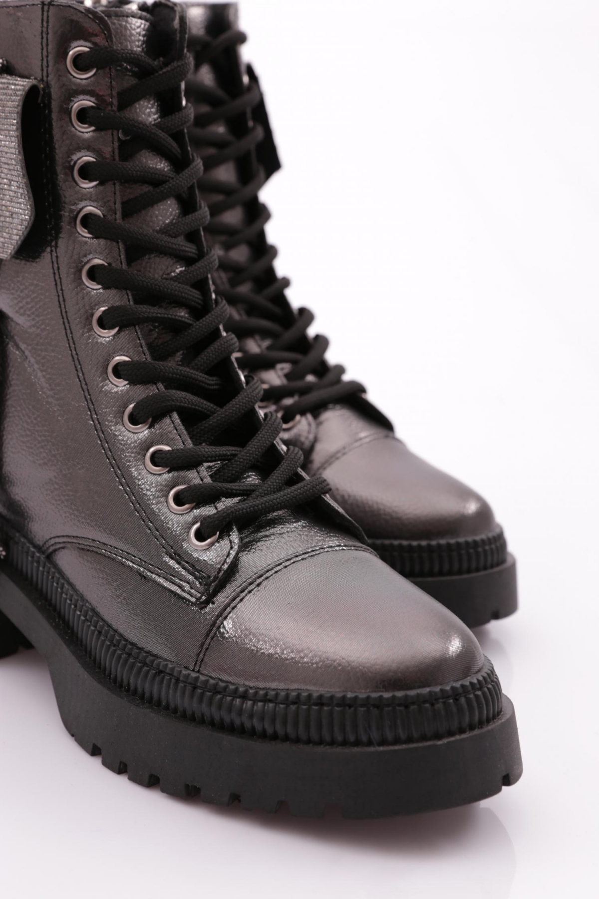 906223 Kadin Bot - Görsel 5