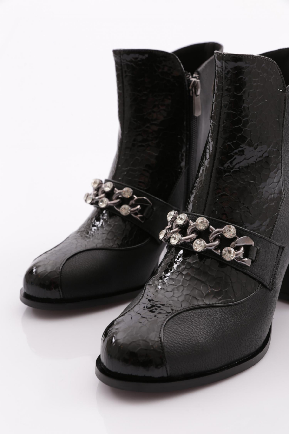 700 Kadin Topuklu Bot - Görsel 5