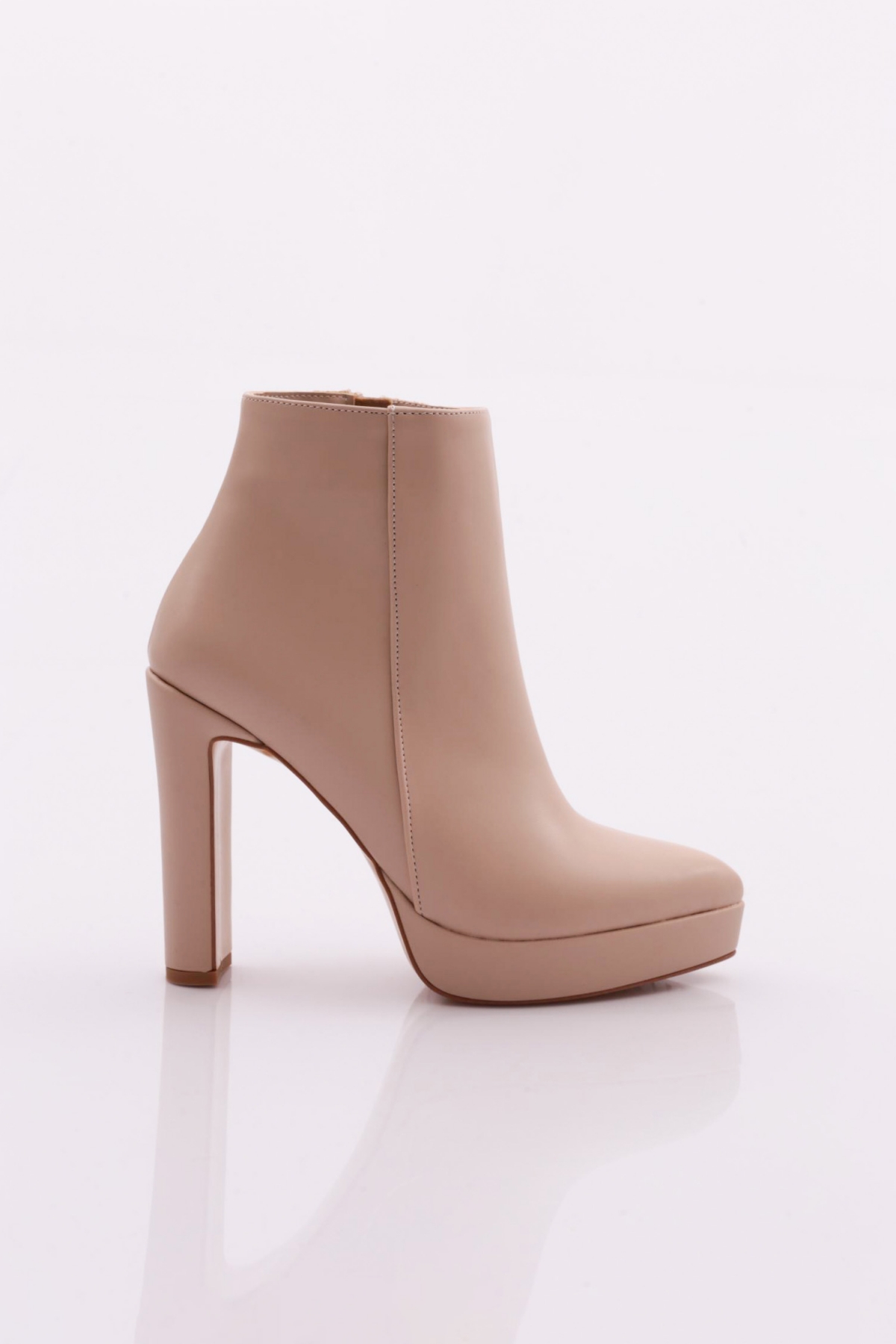 601 Kadin Topuklu Bot - Görsel 2