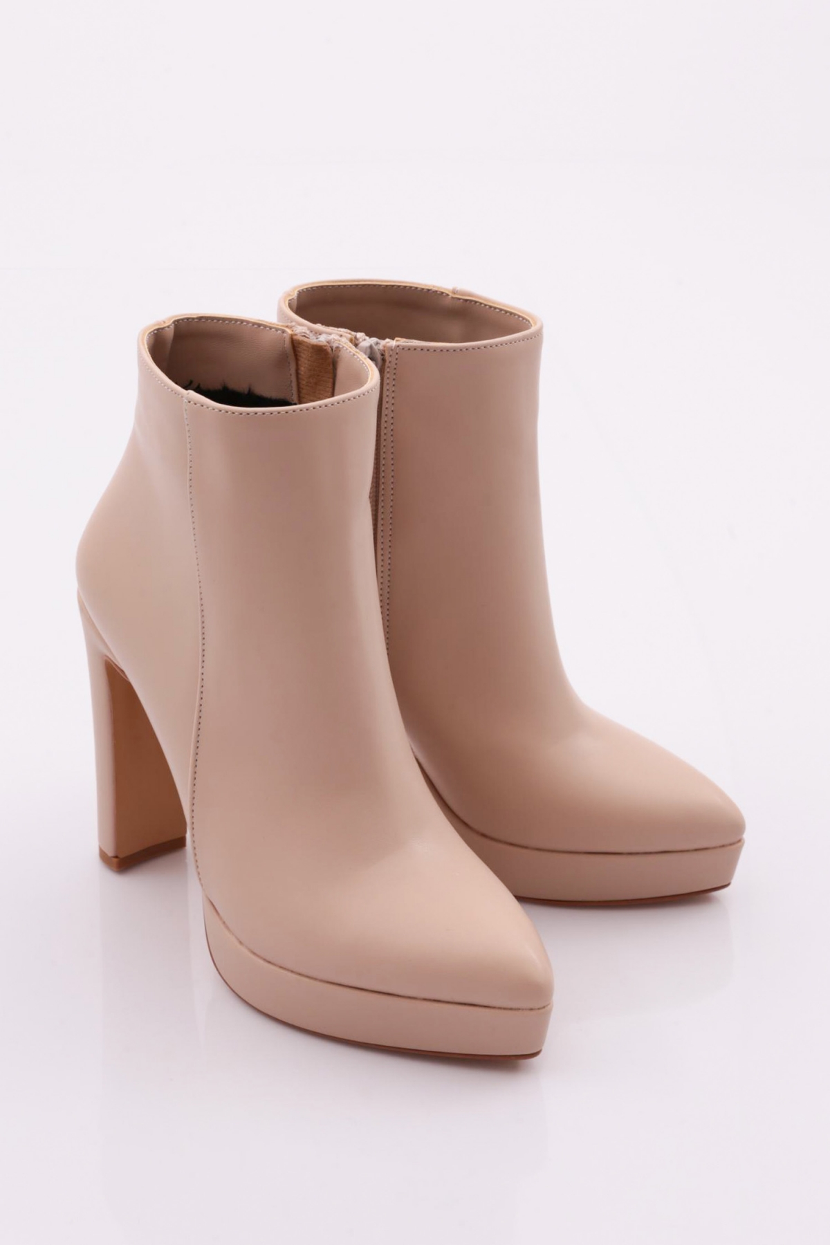 601 Kadin Topuklu Bot - Görsel 3