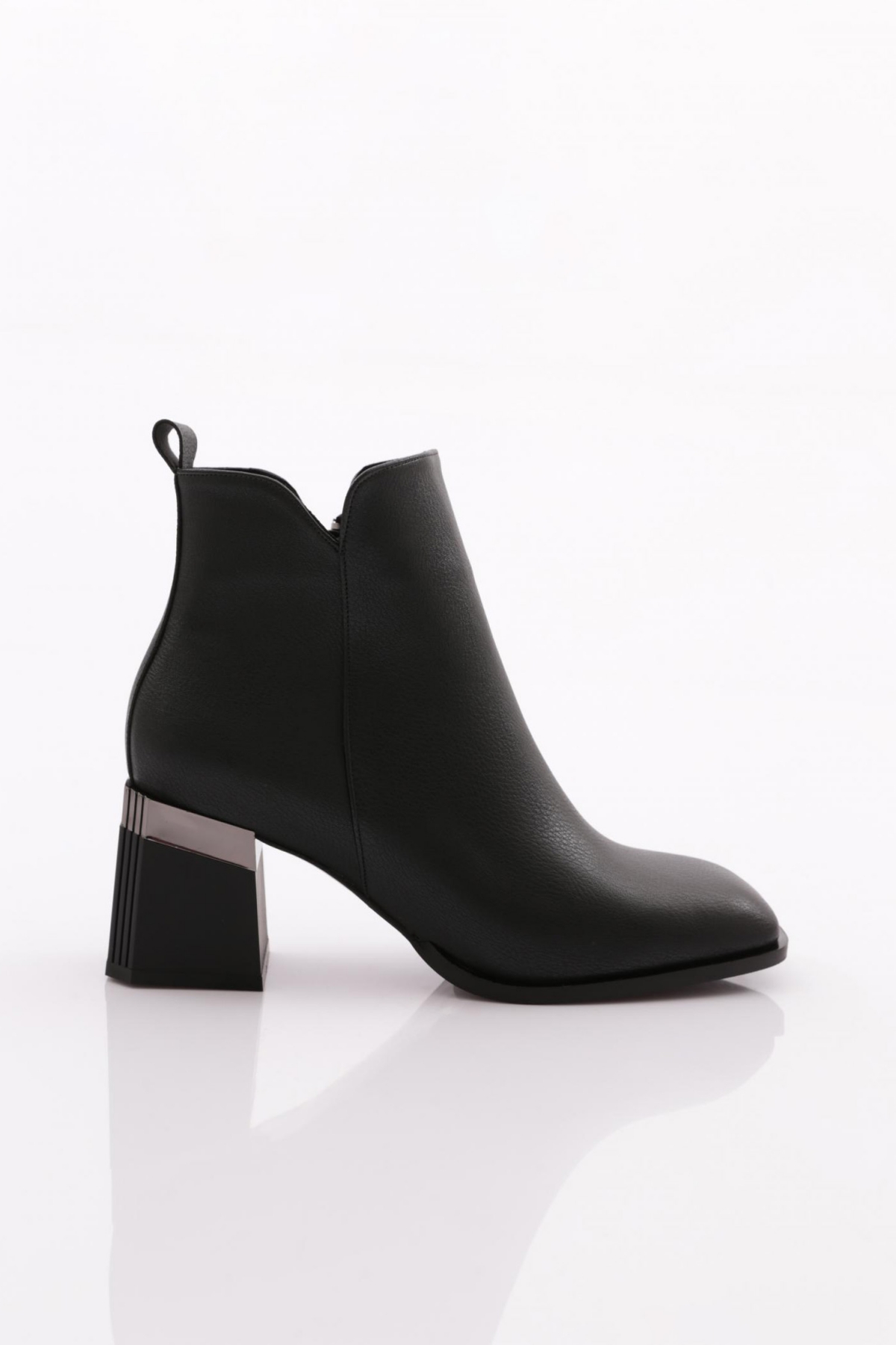 601 Kadin Topuklu Bot - Görsel 2