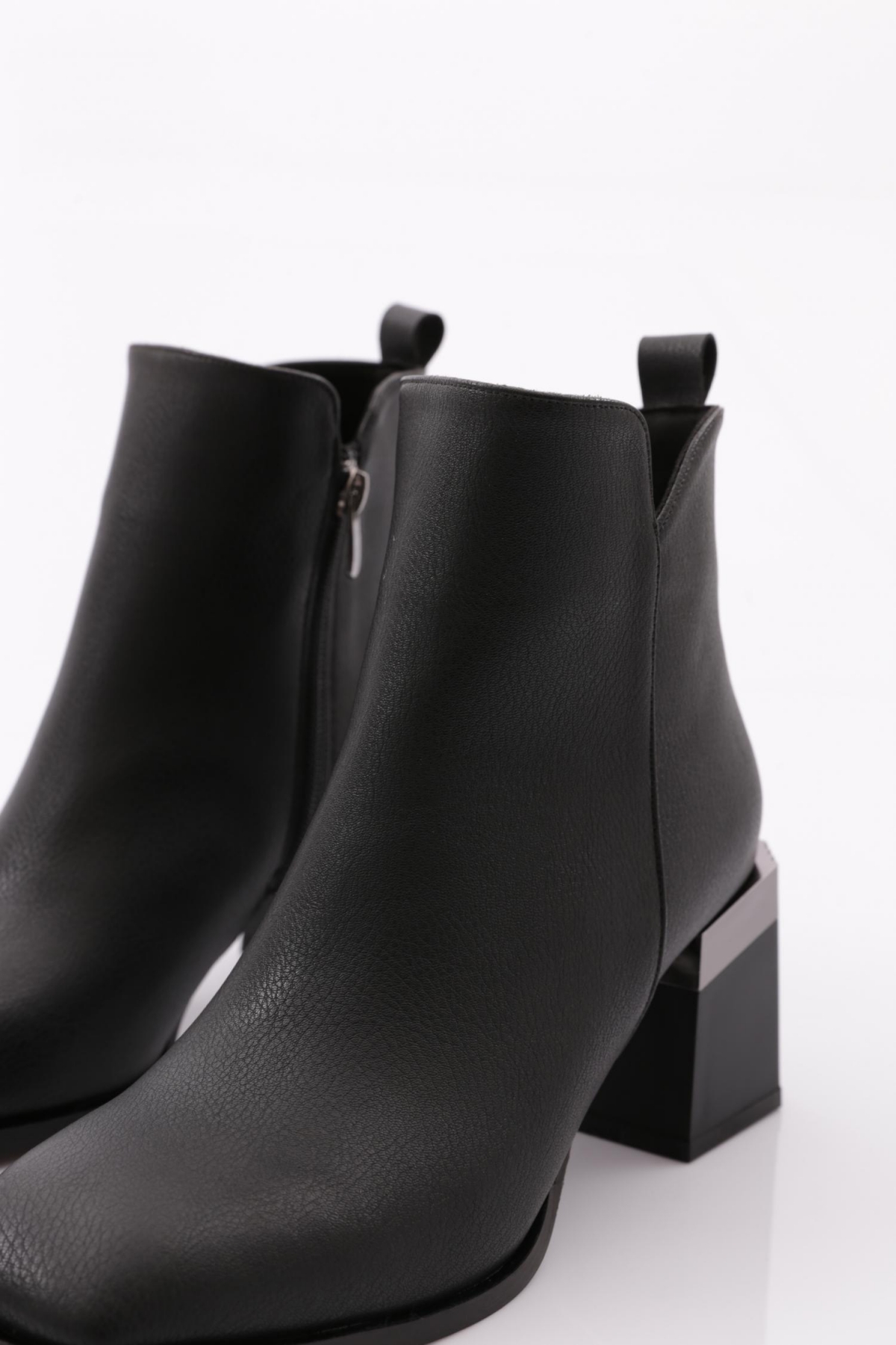 601 Kadin Topuklu Bot - Görsel 5