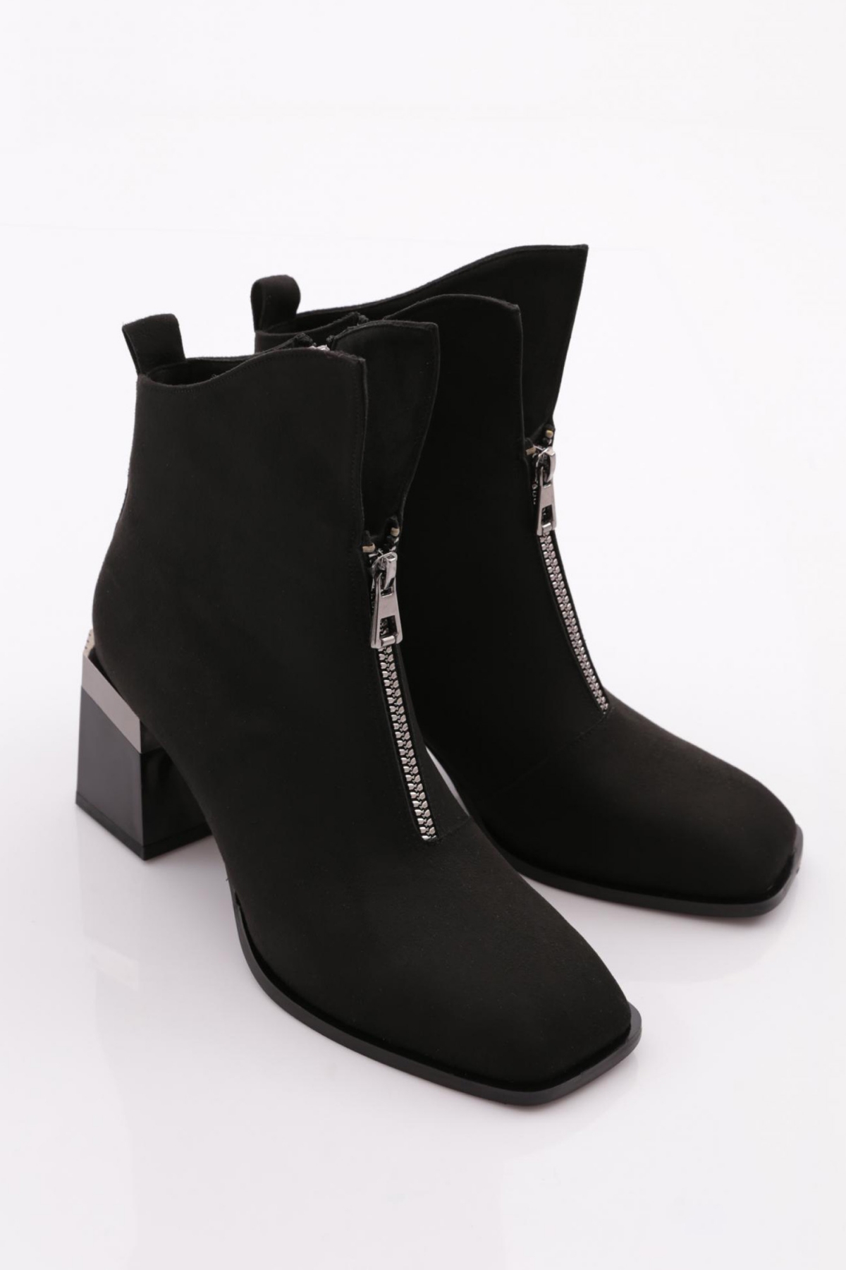 605 Kadin Topuklu Bot - Görsel 3