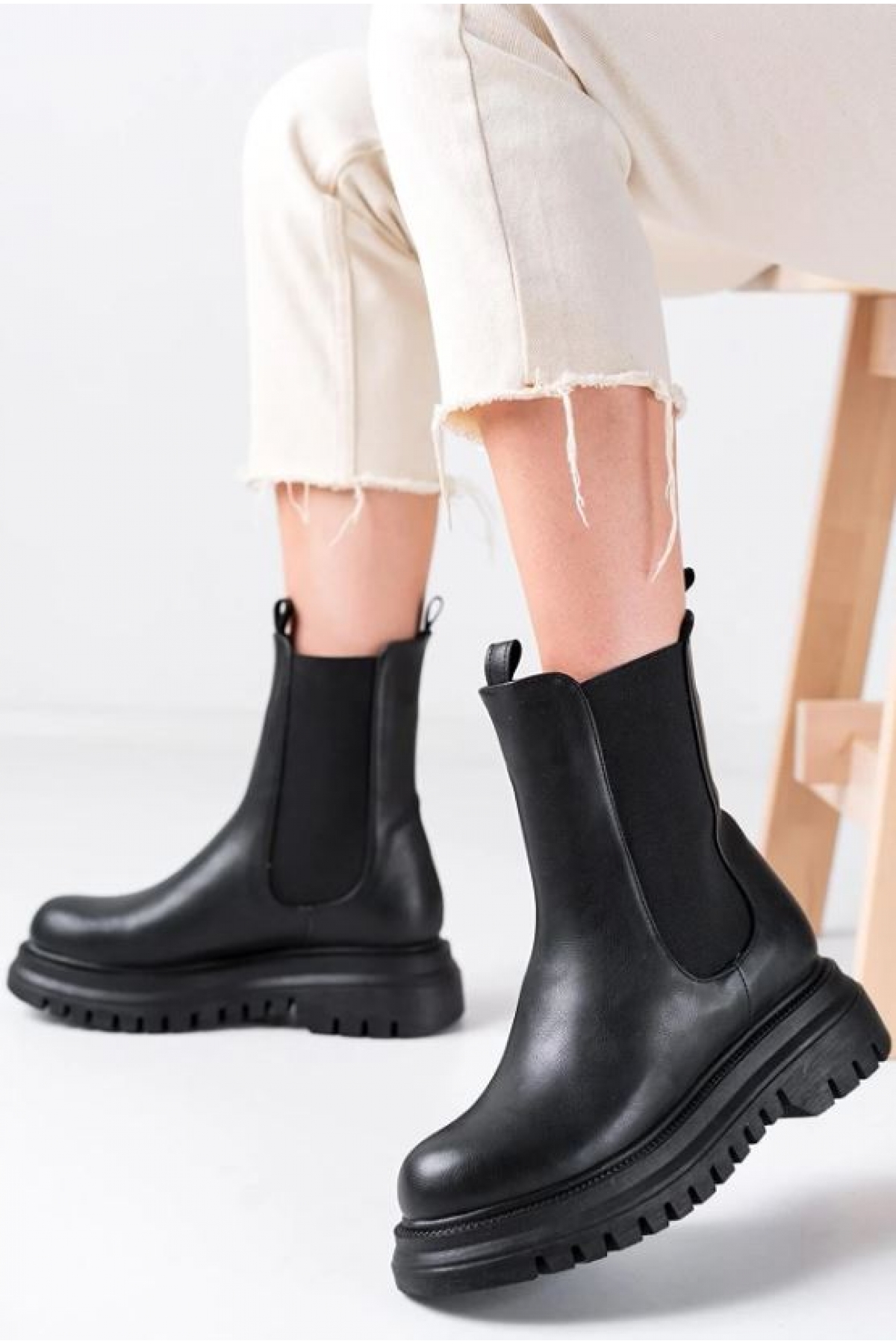 Feles Kadın Kalın ve Yüksek Taban Elastik Chelsea Günlük Bot Kadın Bot - Görsel 4