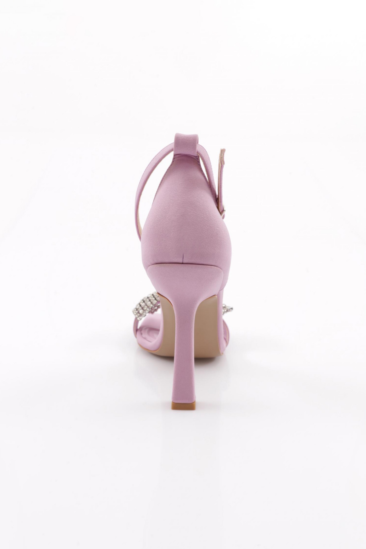 2029 Kadin Silver Taş Fiyonklu Bilekten Kemer Bağlamali Arkasi Kapali Topuklu Sandalet - Görsel 5