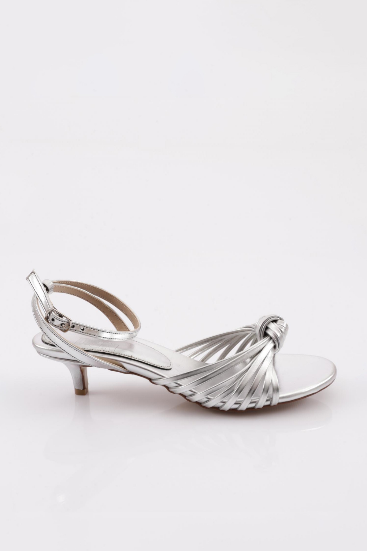 4320 Kadin Kisa Topuk Bilekten Bağlama Sandalet - Görsel 2