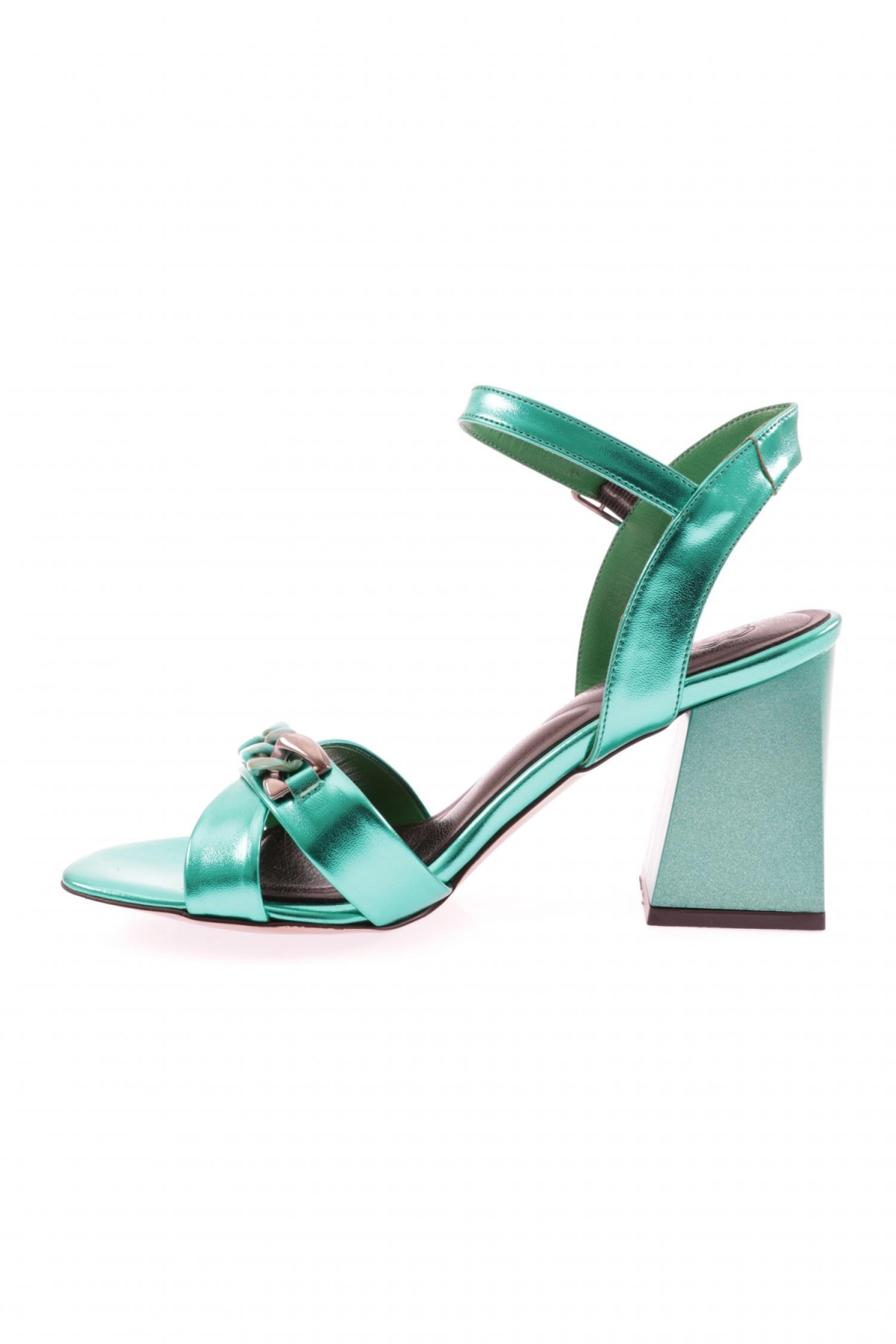 847-23Y Kadin Çapraz Bantli Burgu Aksesuarli Topuklu Sandalet - Görsel 4