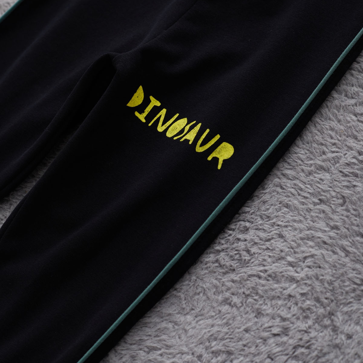 7070 sports 2024 track pants