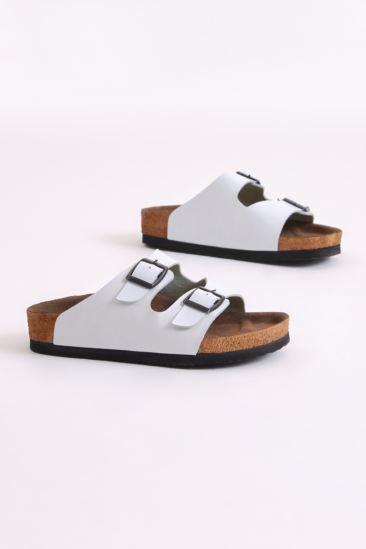 Çocuk Unisex Beyaz Rahat Kalıp Poli Taban Çift Tokalı Nubuk Sandalet - Görsel 4