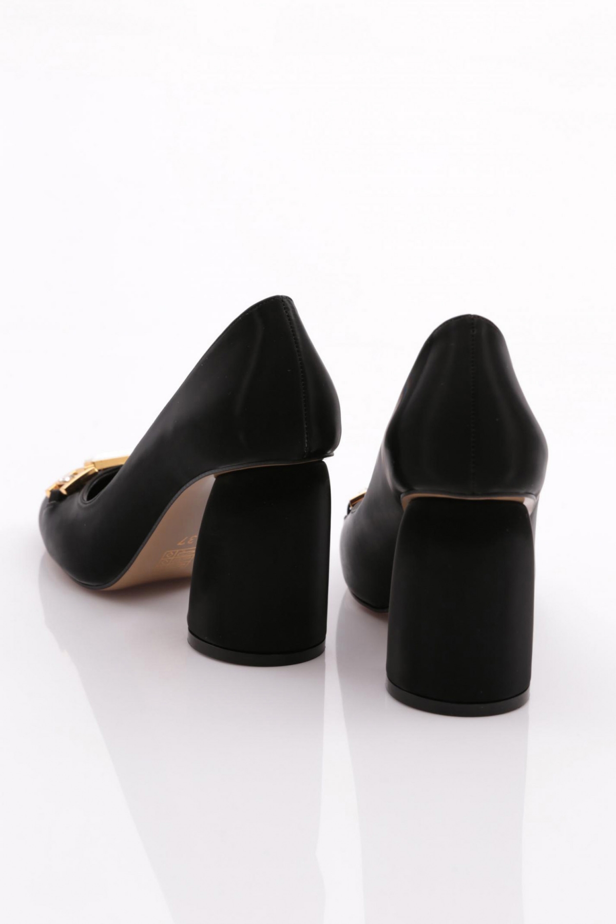 6030 Kadin Teş Detayli Topuklu Ayakkabi - Görsel 4