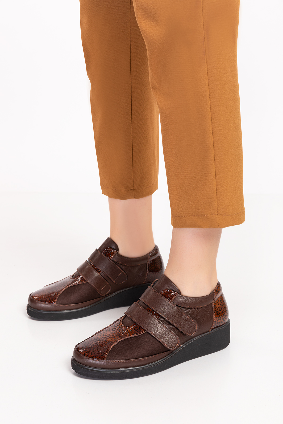 Gondol Hakiki Deri Kadın Kemik Çıkıntısına Özel Ayakkabı vdt.1670 - Görsel 5