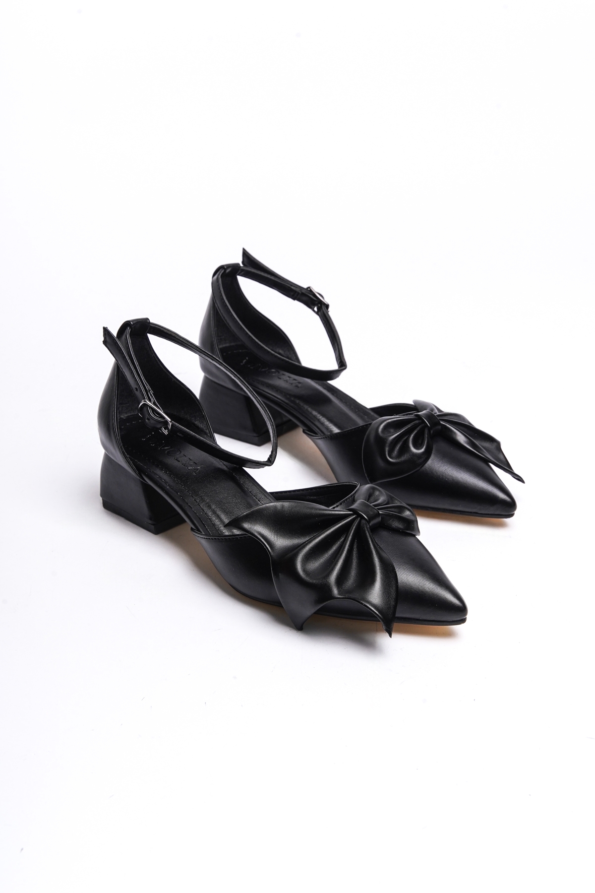 Lorenta Siyah Fiyonklu (4cm) Sivri Burun Topuklu Ayakkabı - Görsel 3