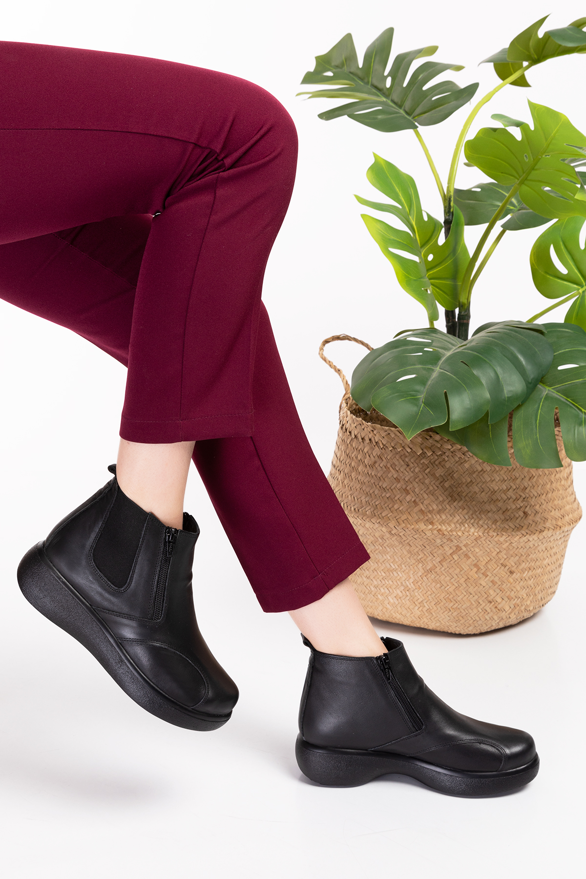 Gondol Hakiki Deri Anatomik Taban Kemik Çıkıntısına Özel Bot elnr.5107 - Görsel 9