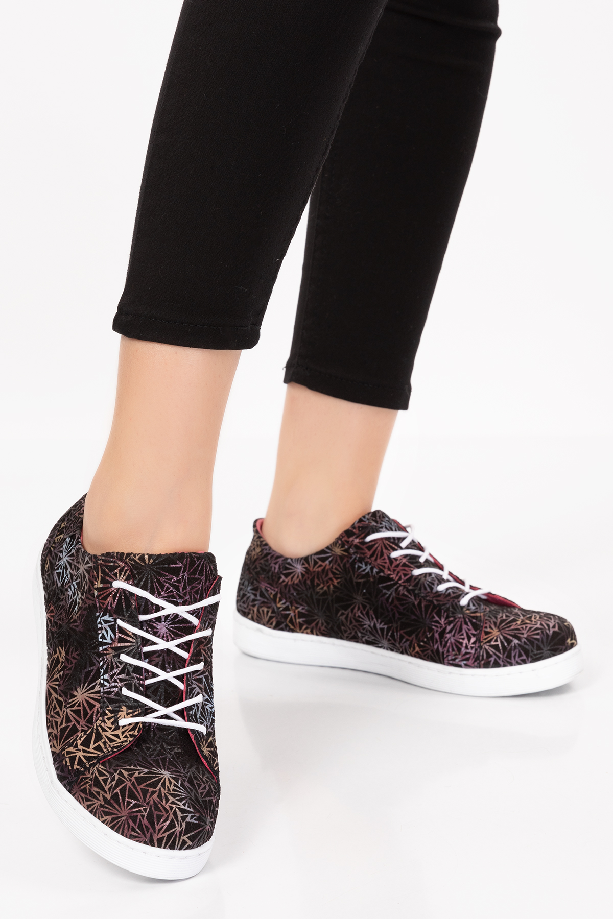 Gondol Kadın Hakiki Deri Desen Detaylı Günlük Rahat Ayakkabı gnd.109 - Görsel 2