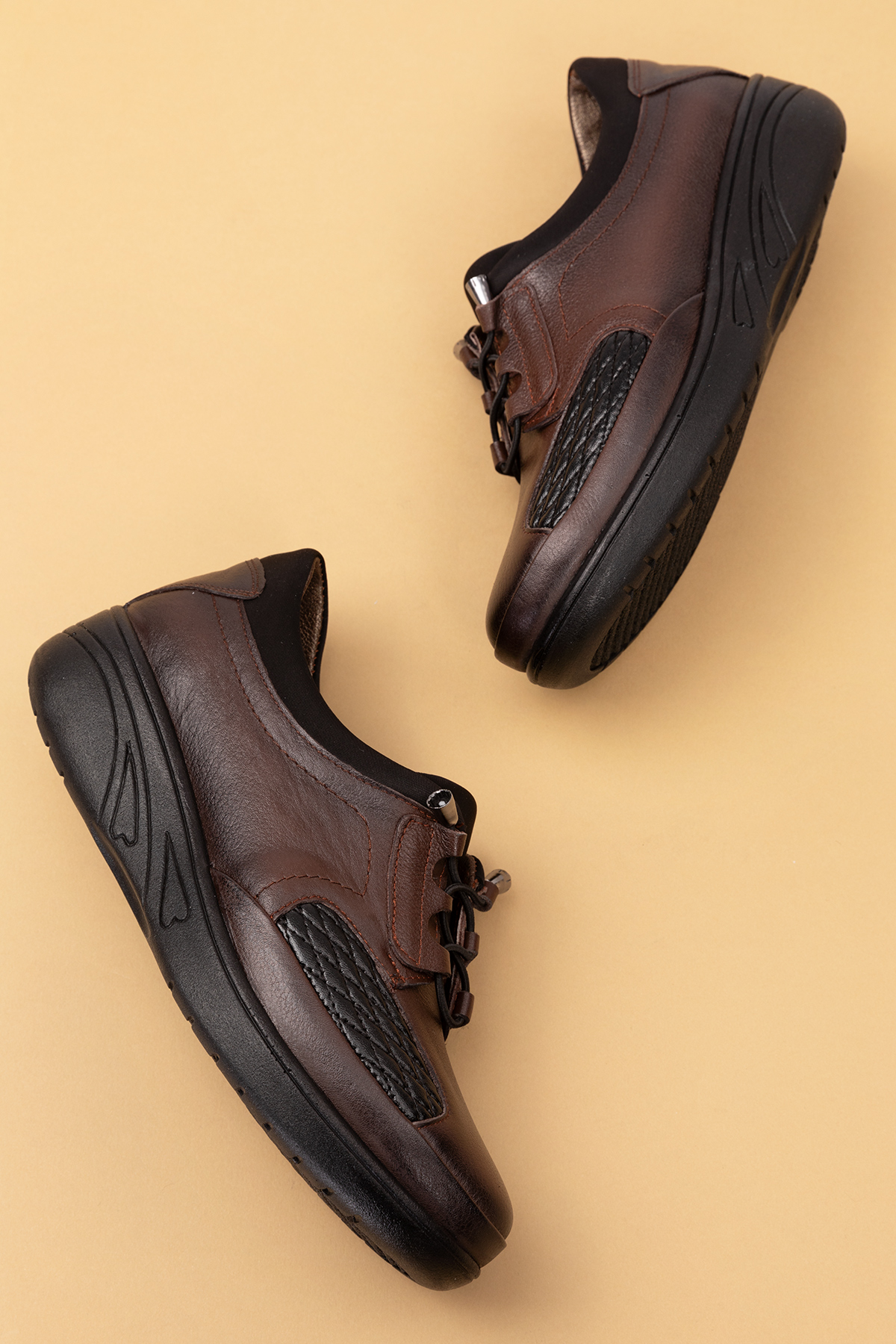 Gondol Hakiki Deri Kadın Kemik Çıkıntısına Özel Ayakkabı at.4204 - Görsel 4